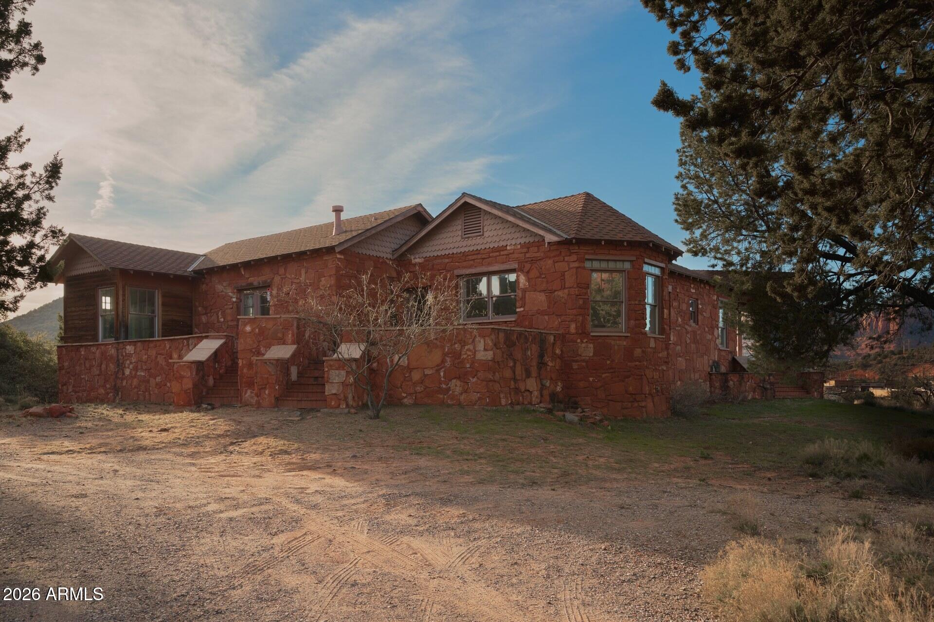 35 GASSAWAY Place