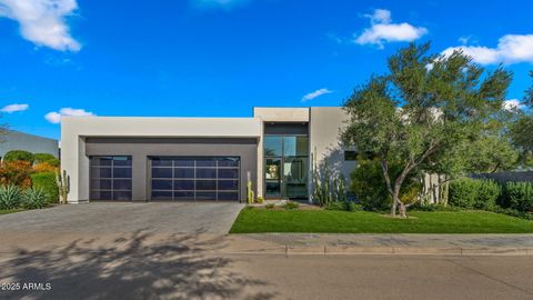 Photo of 6962 E Cactus Wren Road, Paradise Valley, AZ 85253 (MLS # 6949122)