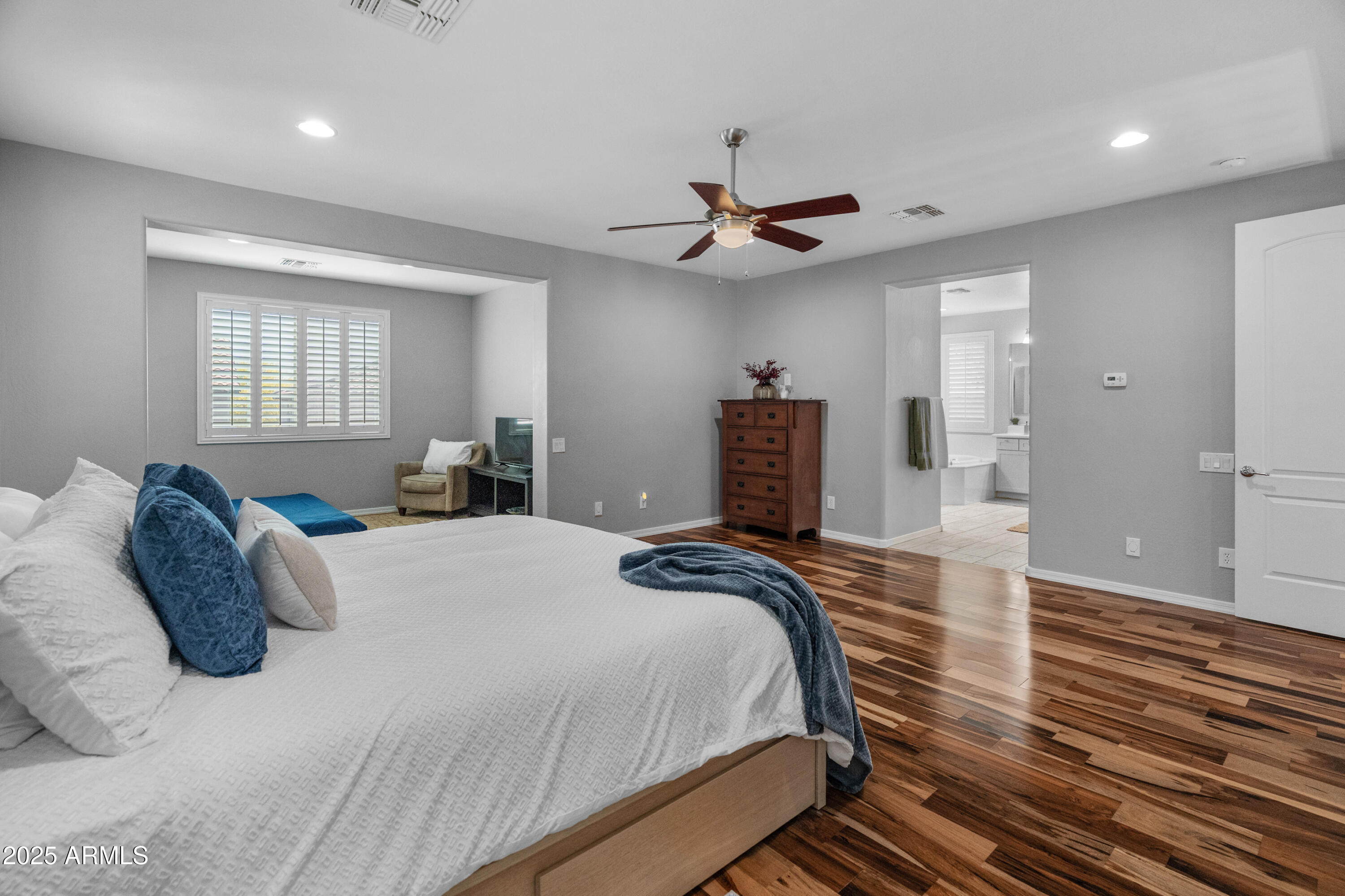 Phoenix, Arizona 85050, United States, 5 Bedrooms Bedrooms, ,5 BathroomsBathrooms,Residential,Active,116477