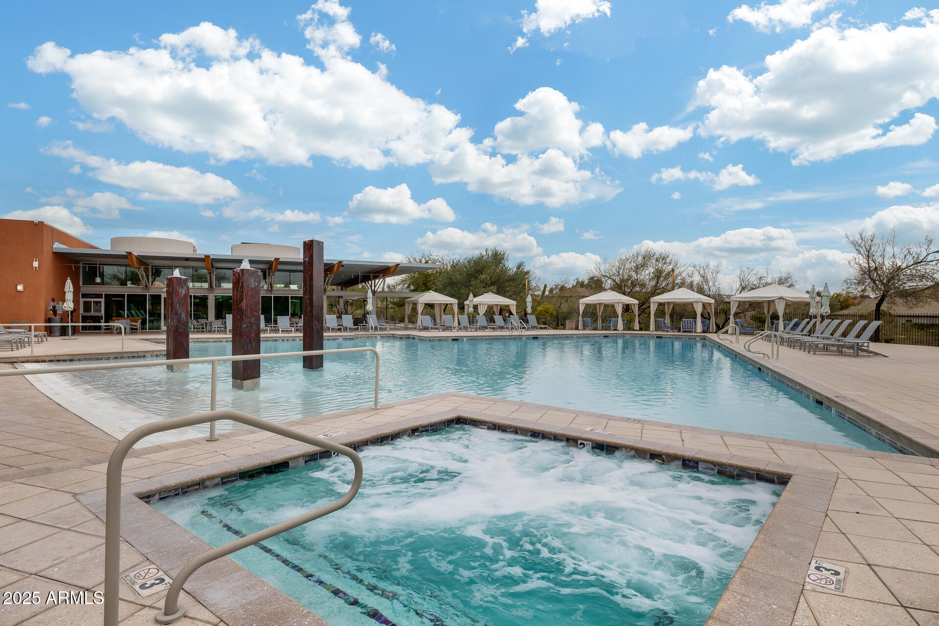 Phoenix, Arizona 85050, United States, 5 Bedrooms Bedrooms, ,5 BathroomsBathrooms,Residential,Active,116477