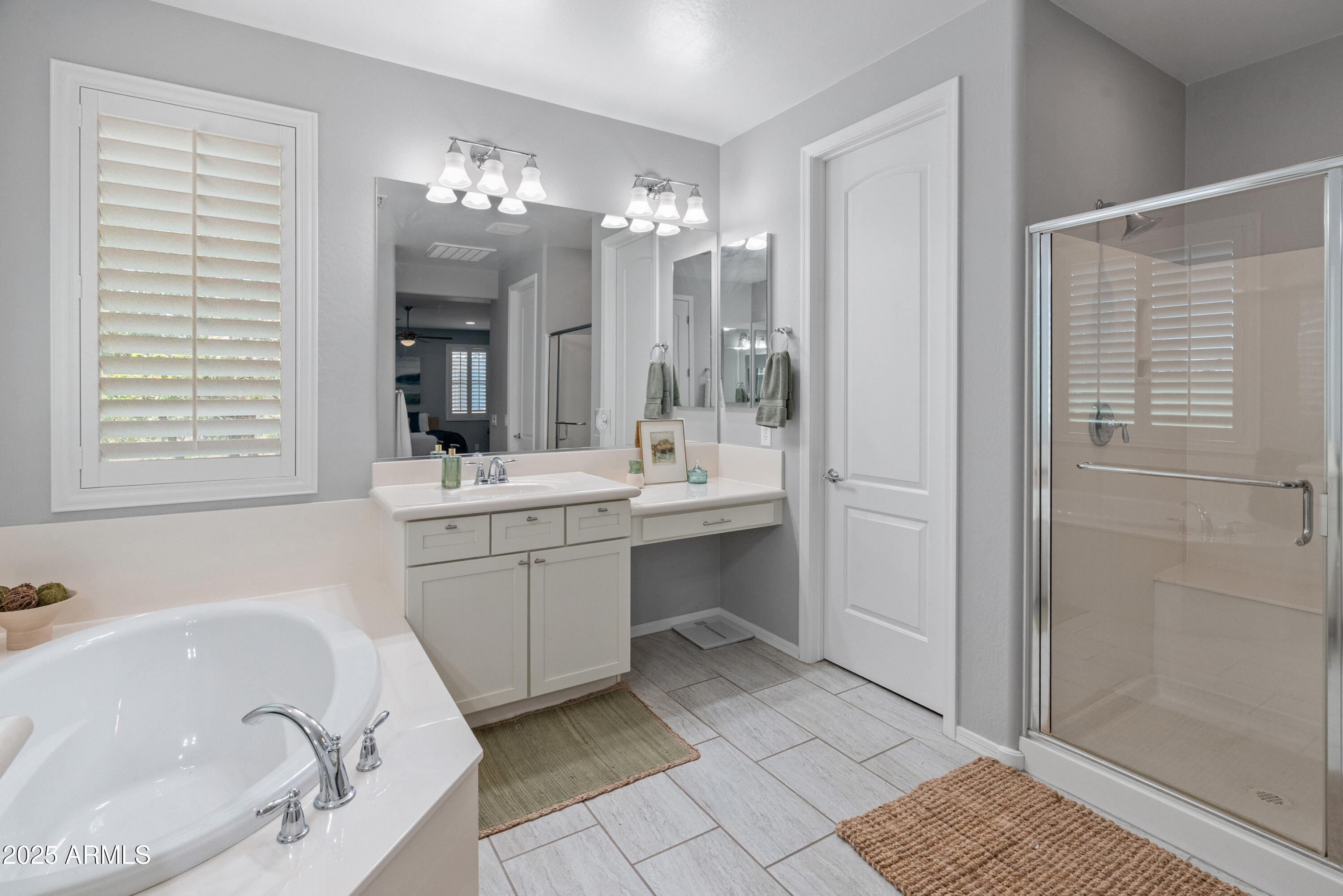 Phoenix, Arizona 85050, United States, 5 Bedrooms Bedrooms, ,5 BathroomsBathrooms,Residential,Active,116477