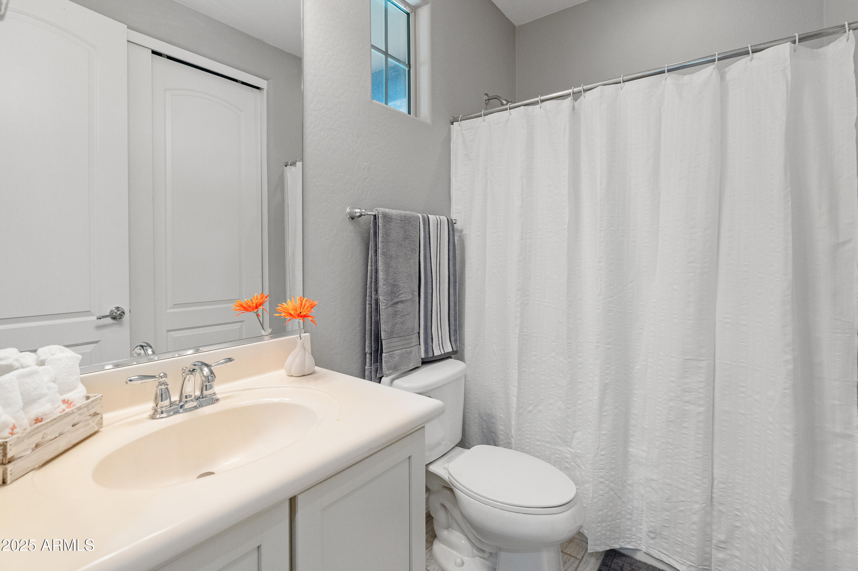 Phoenix, Arizona 85050, United States, 5 Bedrooms Bedrooms, ,5 BathroomsBathrooms,Residential,Active,116477