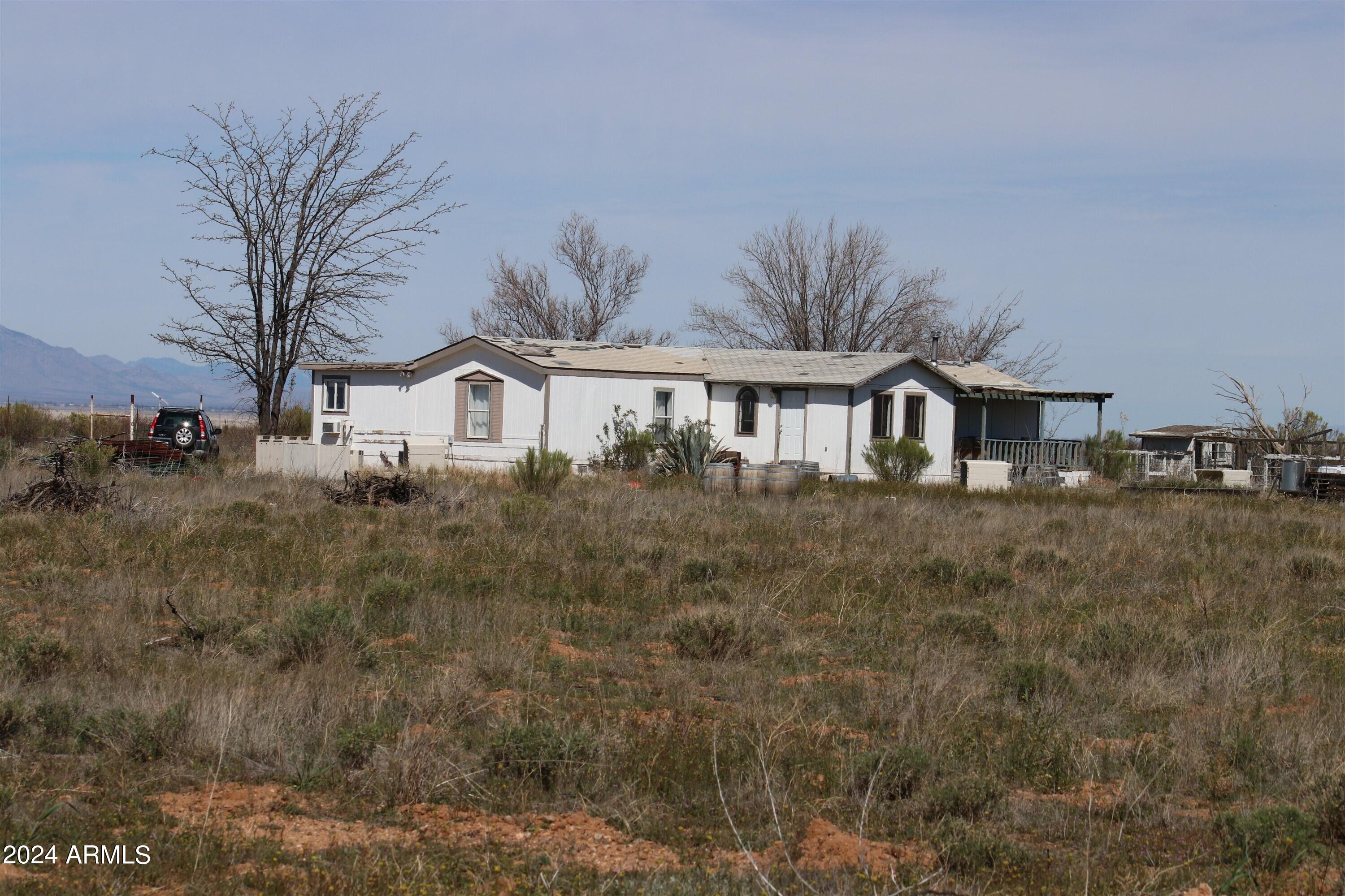 View Willcox, AZ 85643 mobile home