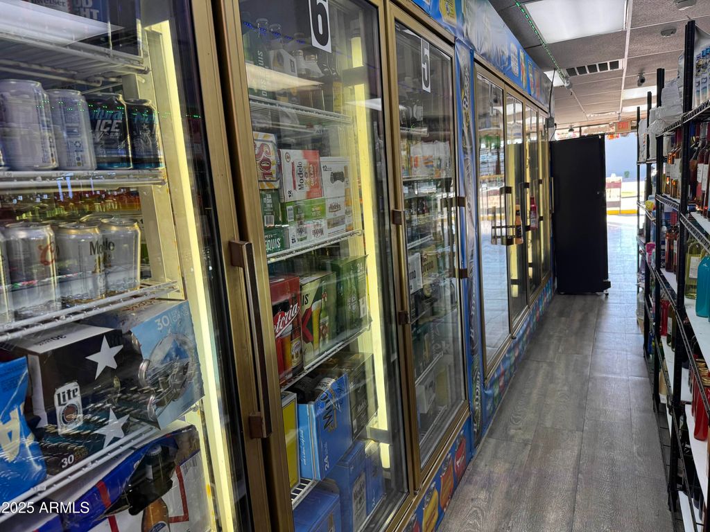 Photo of 0000 W Xxxxxxx Avenue, Glendale, AZ 85301 (MLS # 6955638)