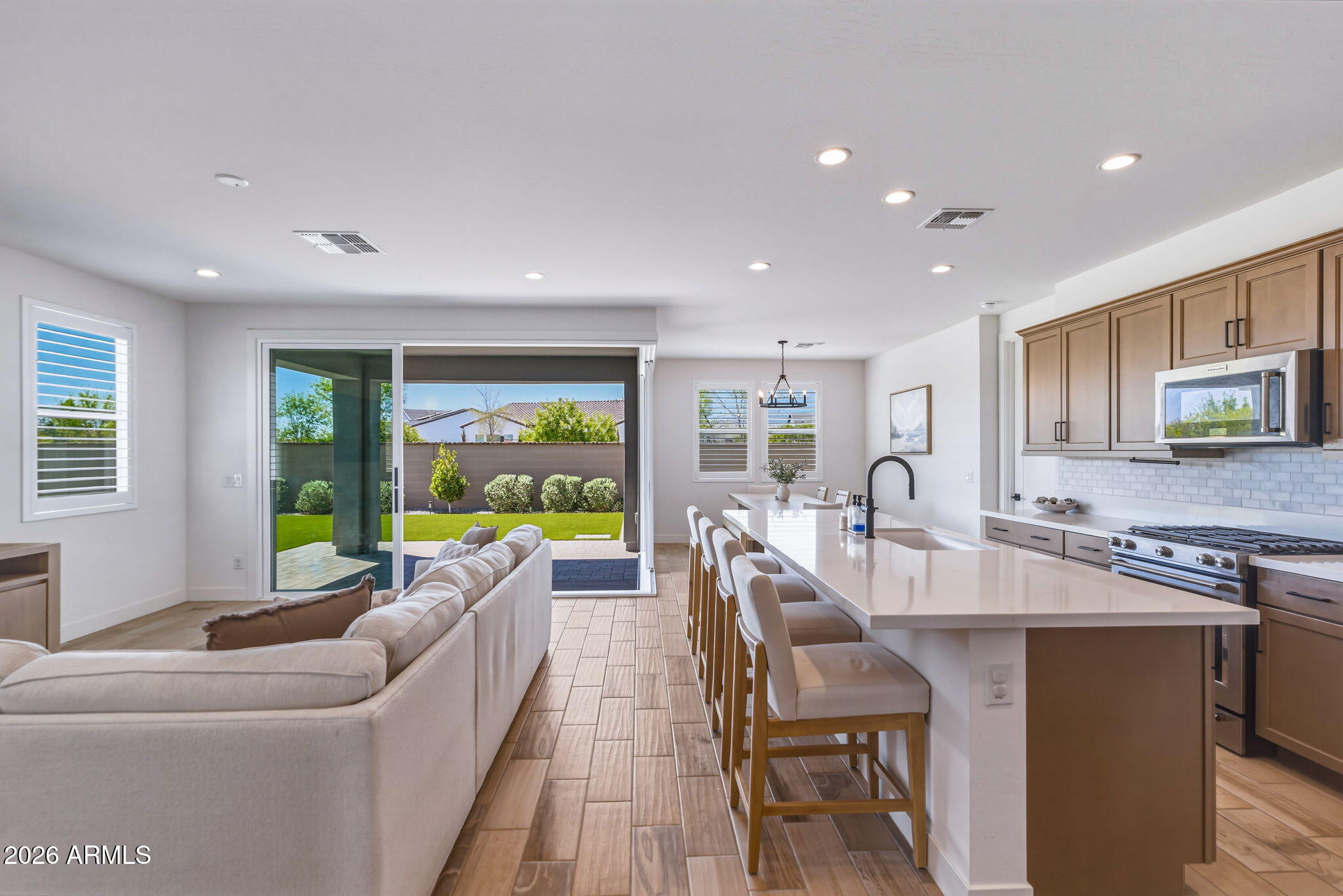 11168 N ST HELENA --