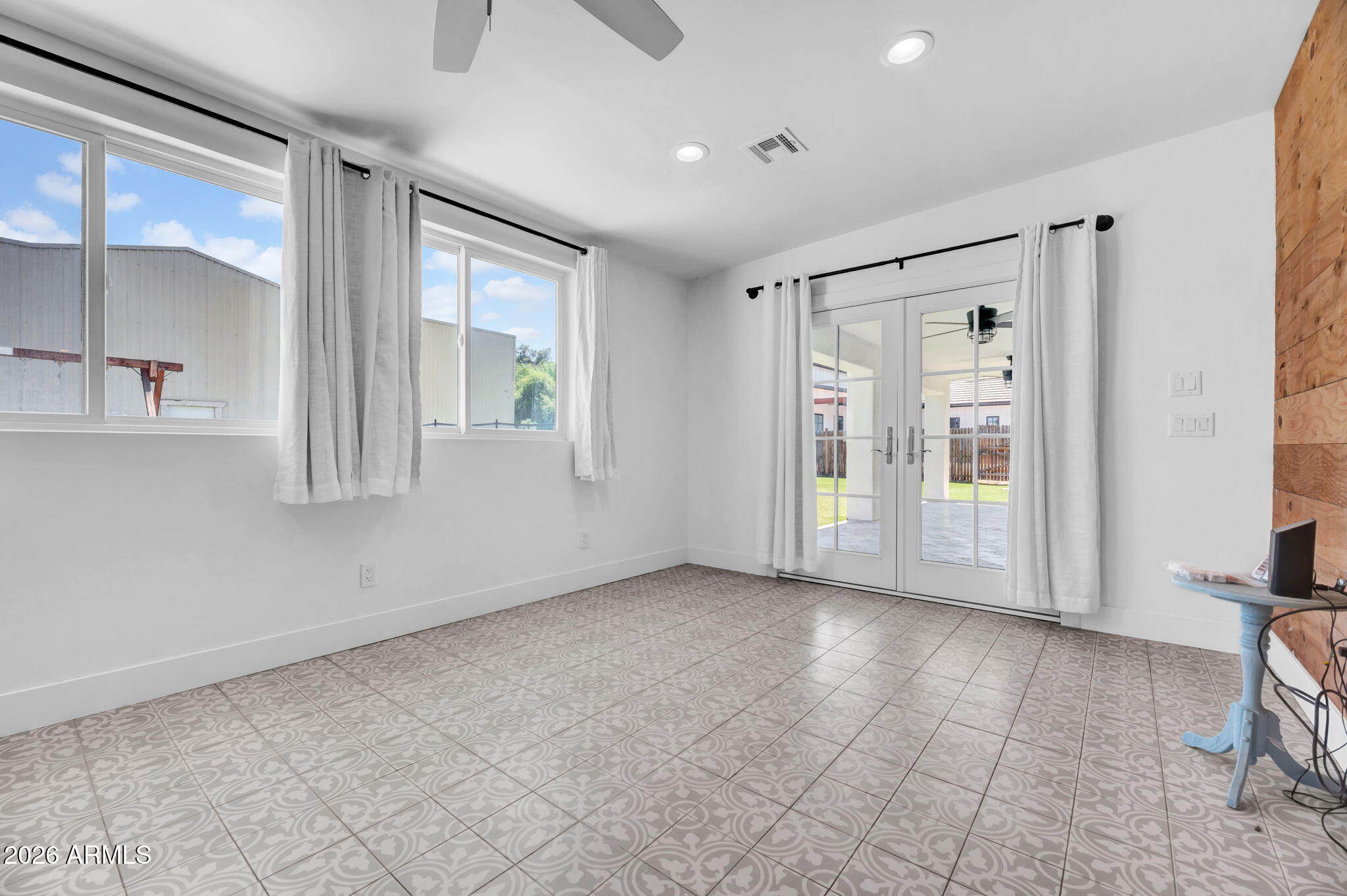 Metes and bounds - Residential
