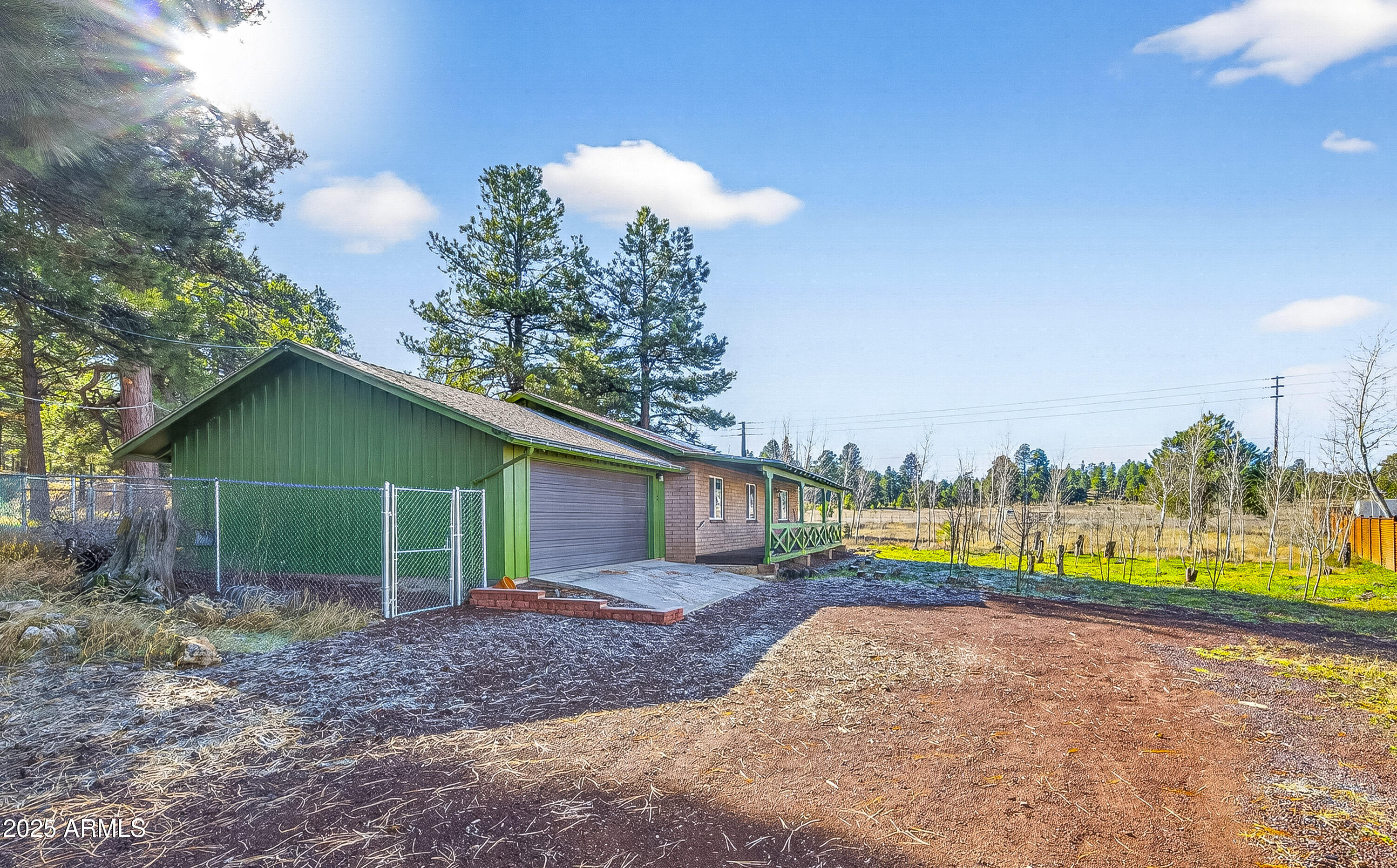 2283 E CHISHOLM Trail