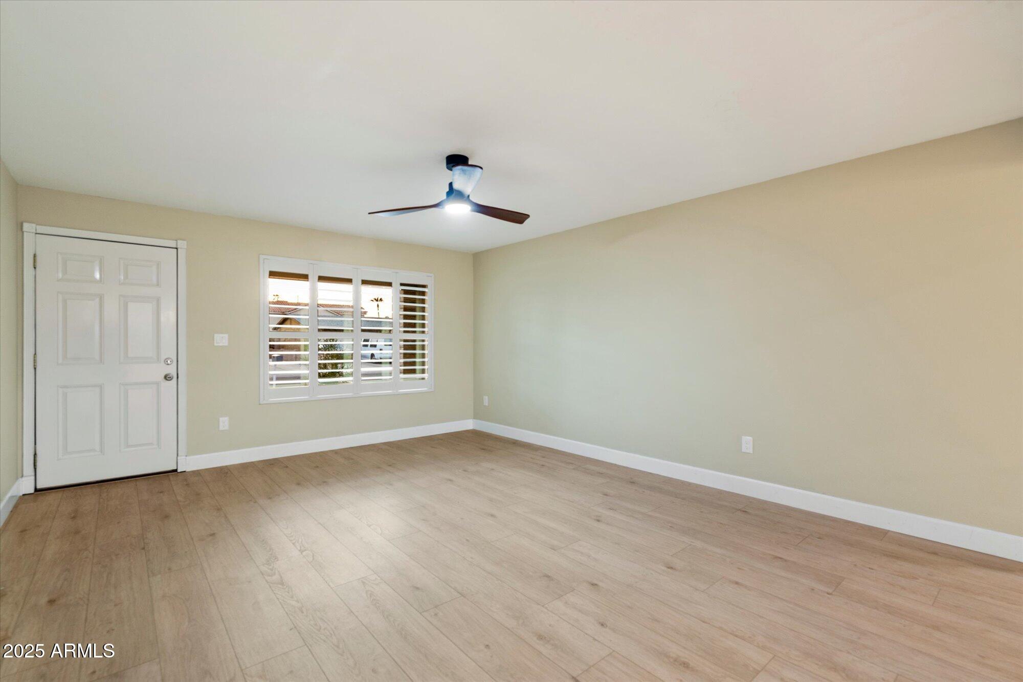11843 N 32ND Place