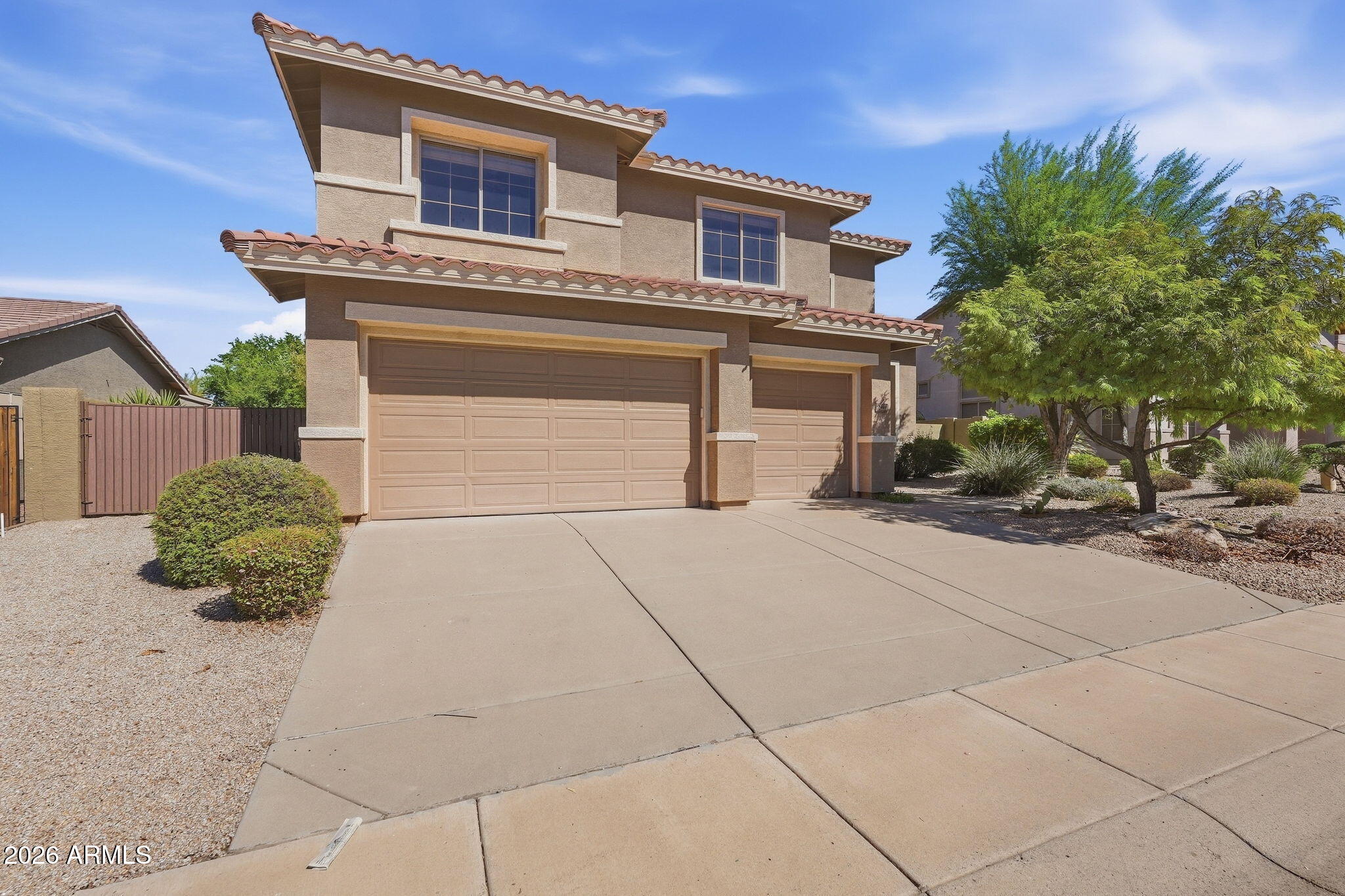 2944 W EASTMAN Drive