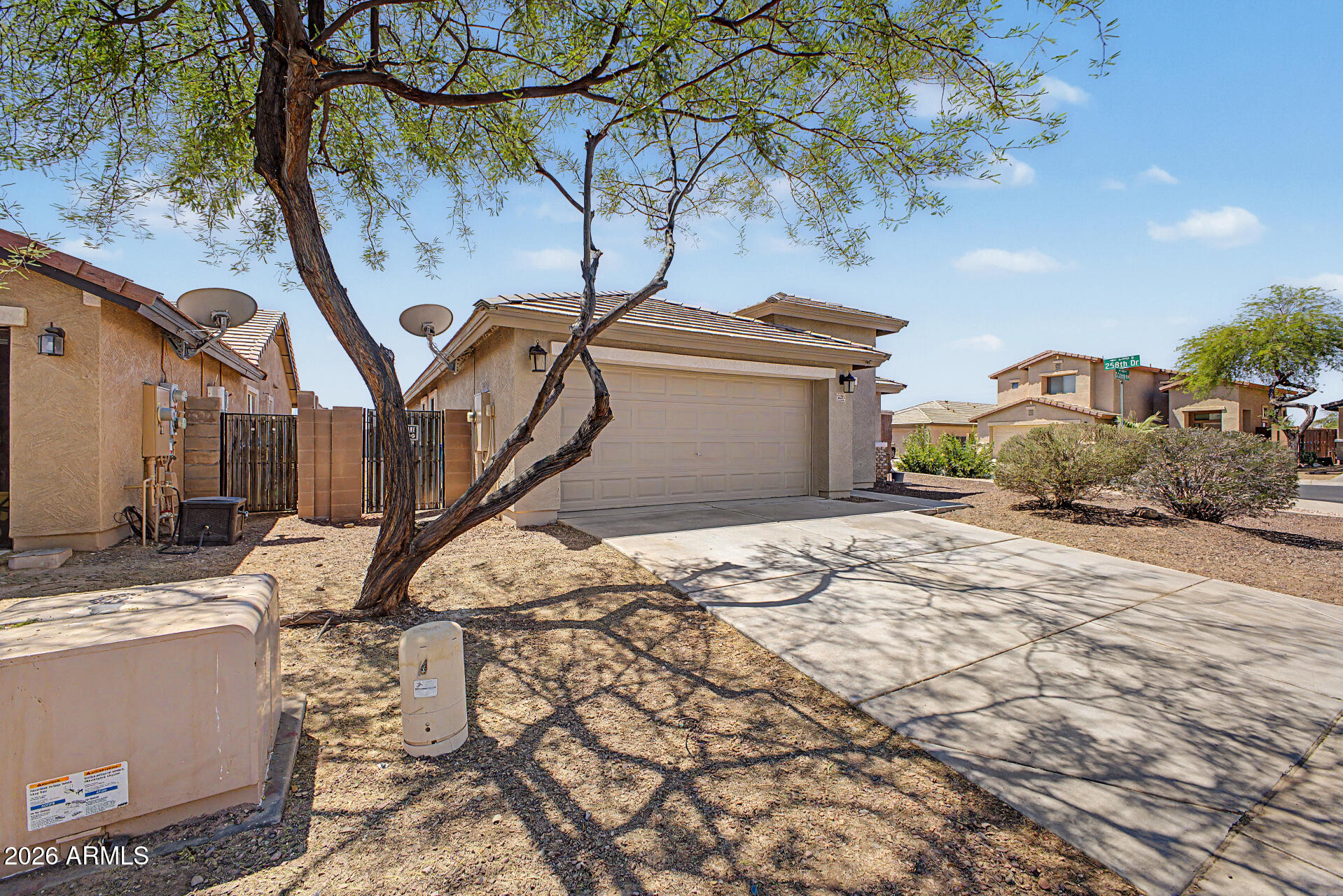 25875 W ST CATHERINE Avenue