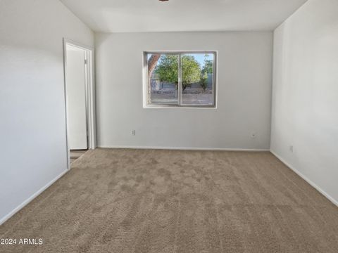 Single Family Residence in Glendale AZ 4738 MICHIGAN Avenue 11.jpg