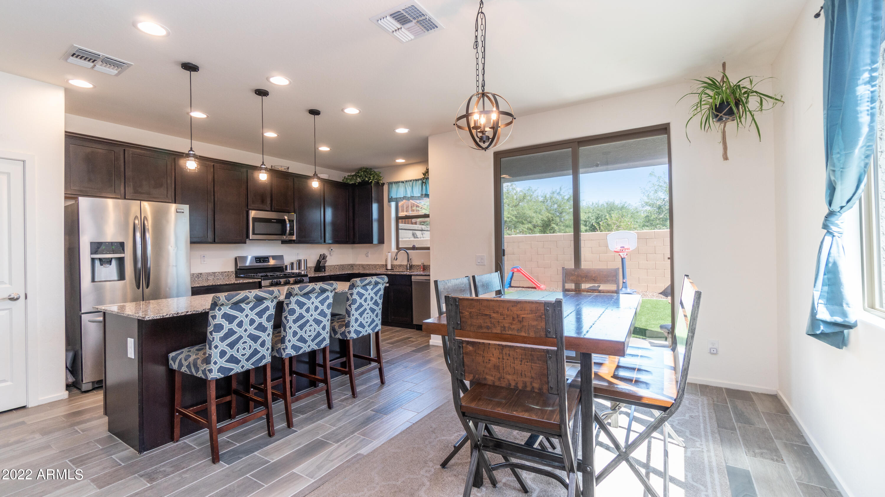 14338 W BRONCO Trail