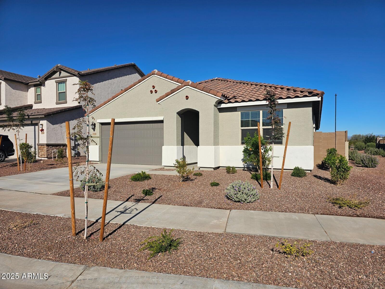 17236 W VIA DONA Road