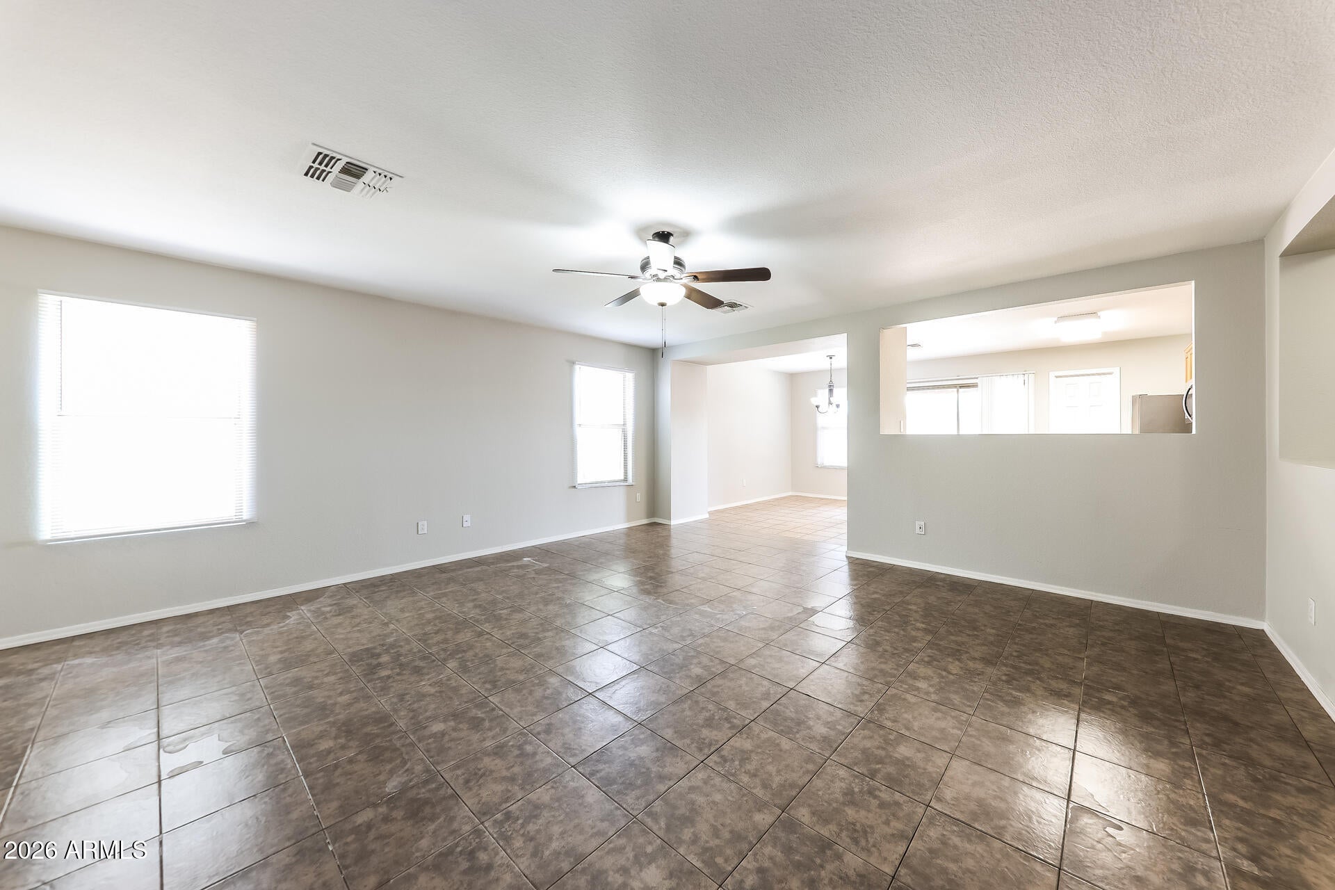 11609 W CORRINE Drive