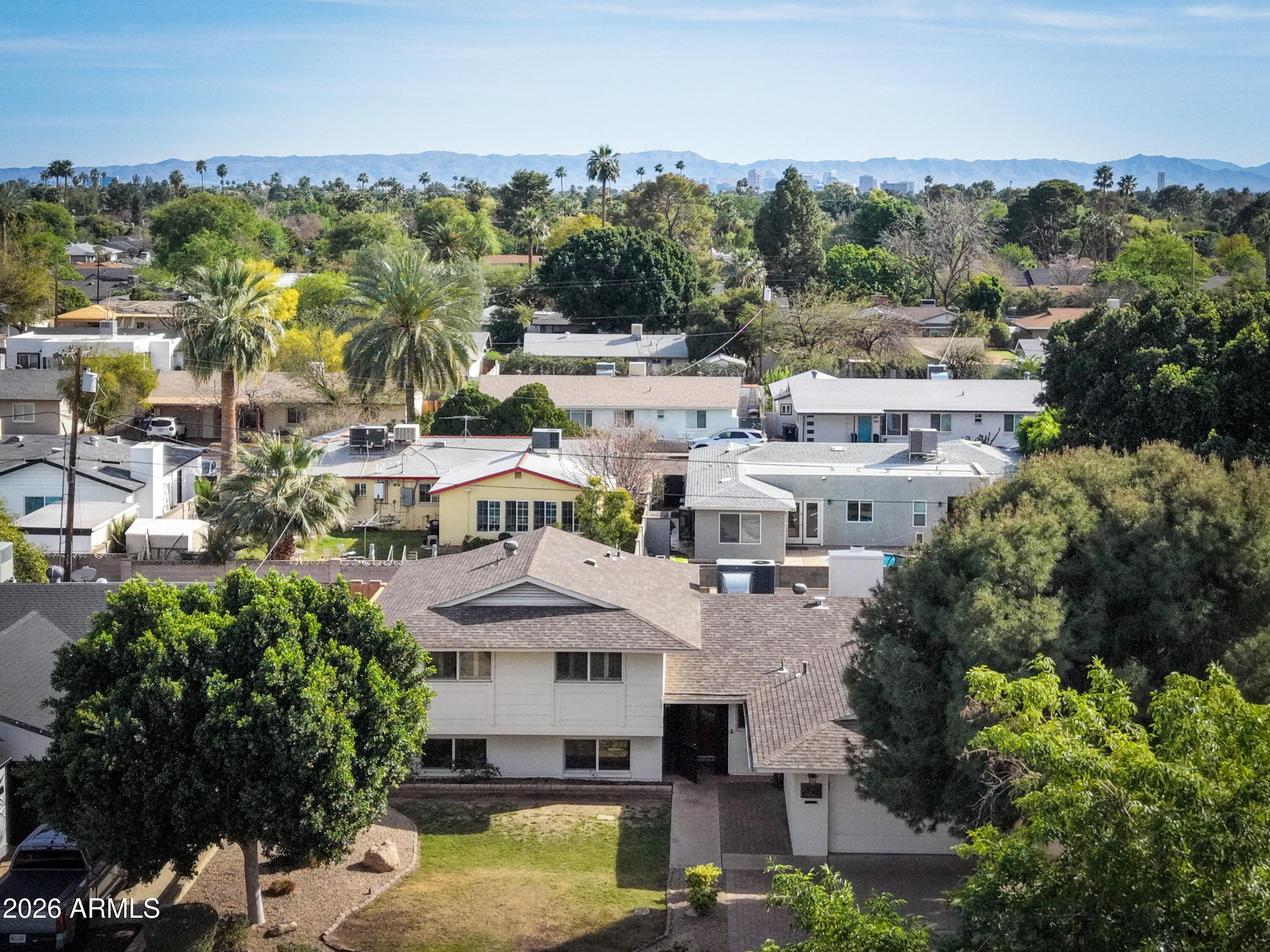 313 E EL CAMINITO Drive