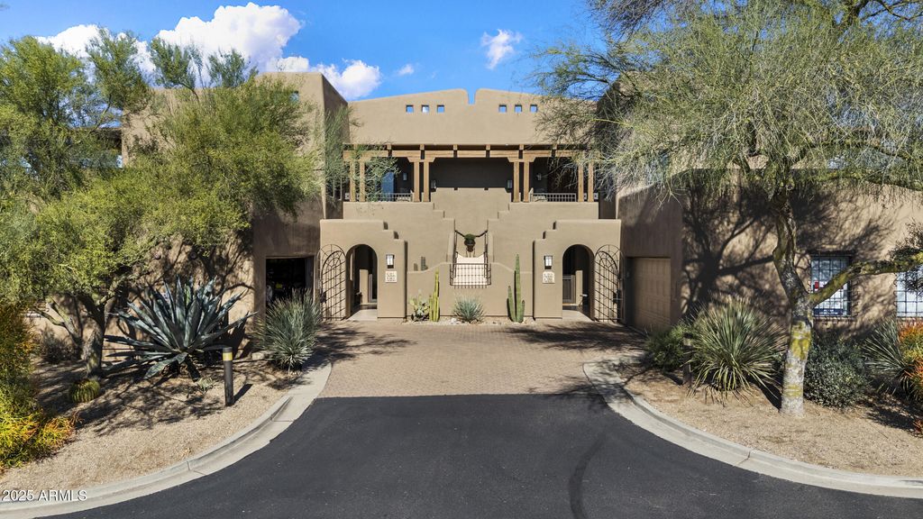 Photo of 36601 N Mule Train Road #D18, Carefree, AZ 85377 (MLS # 7014386)