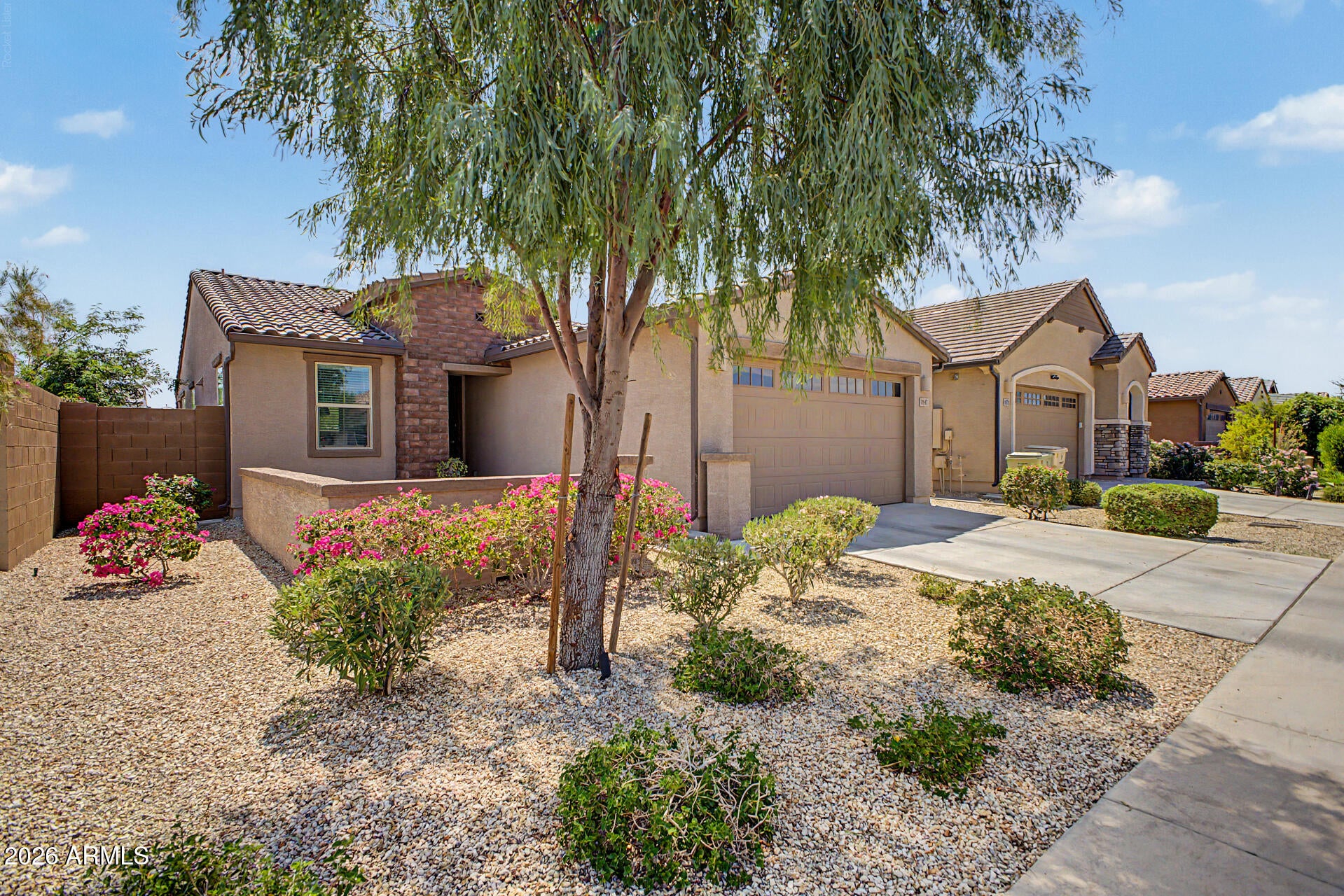 8947 W SOLANO Drive