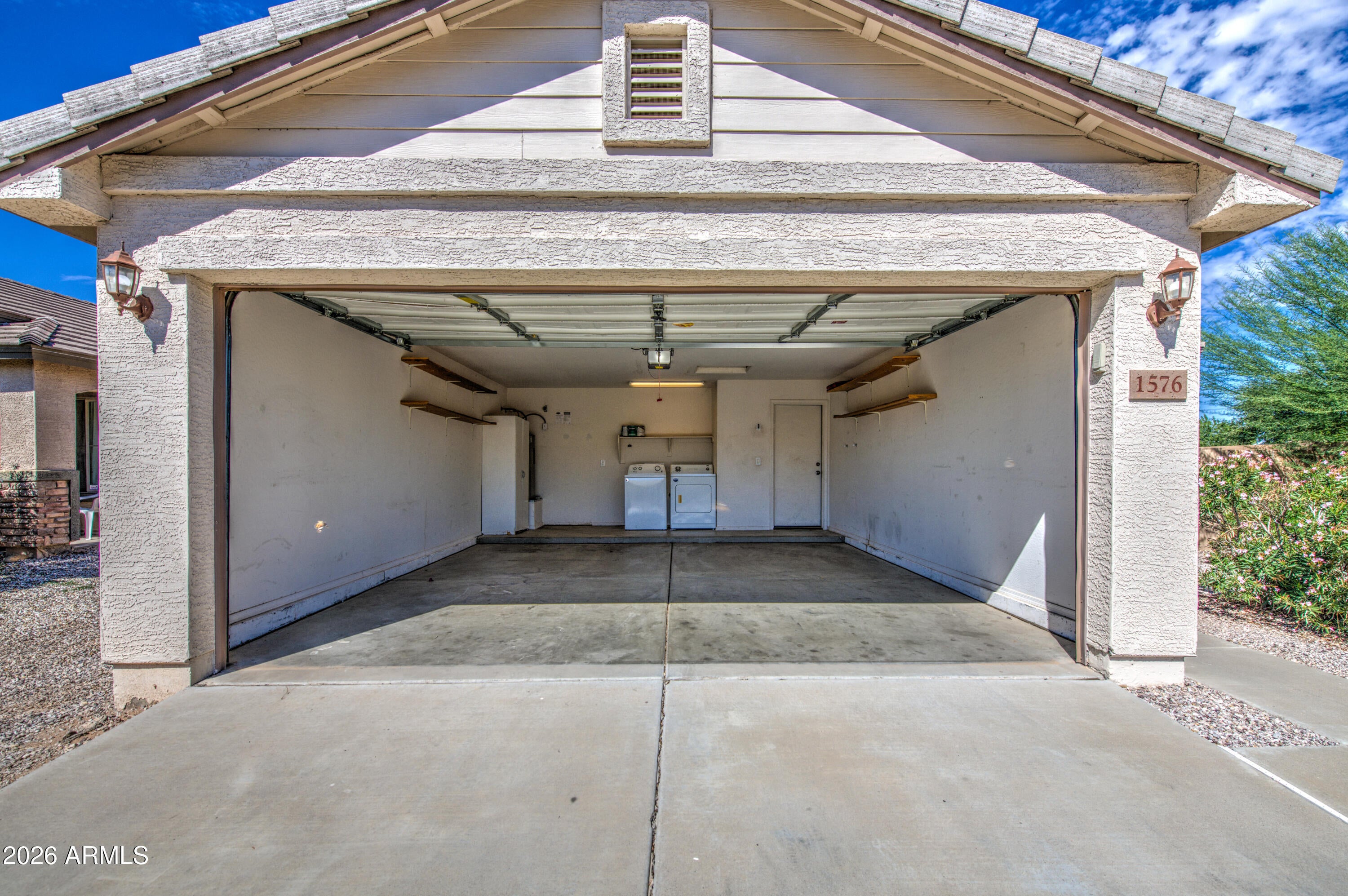 1576 W Appaloosa Way