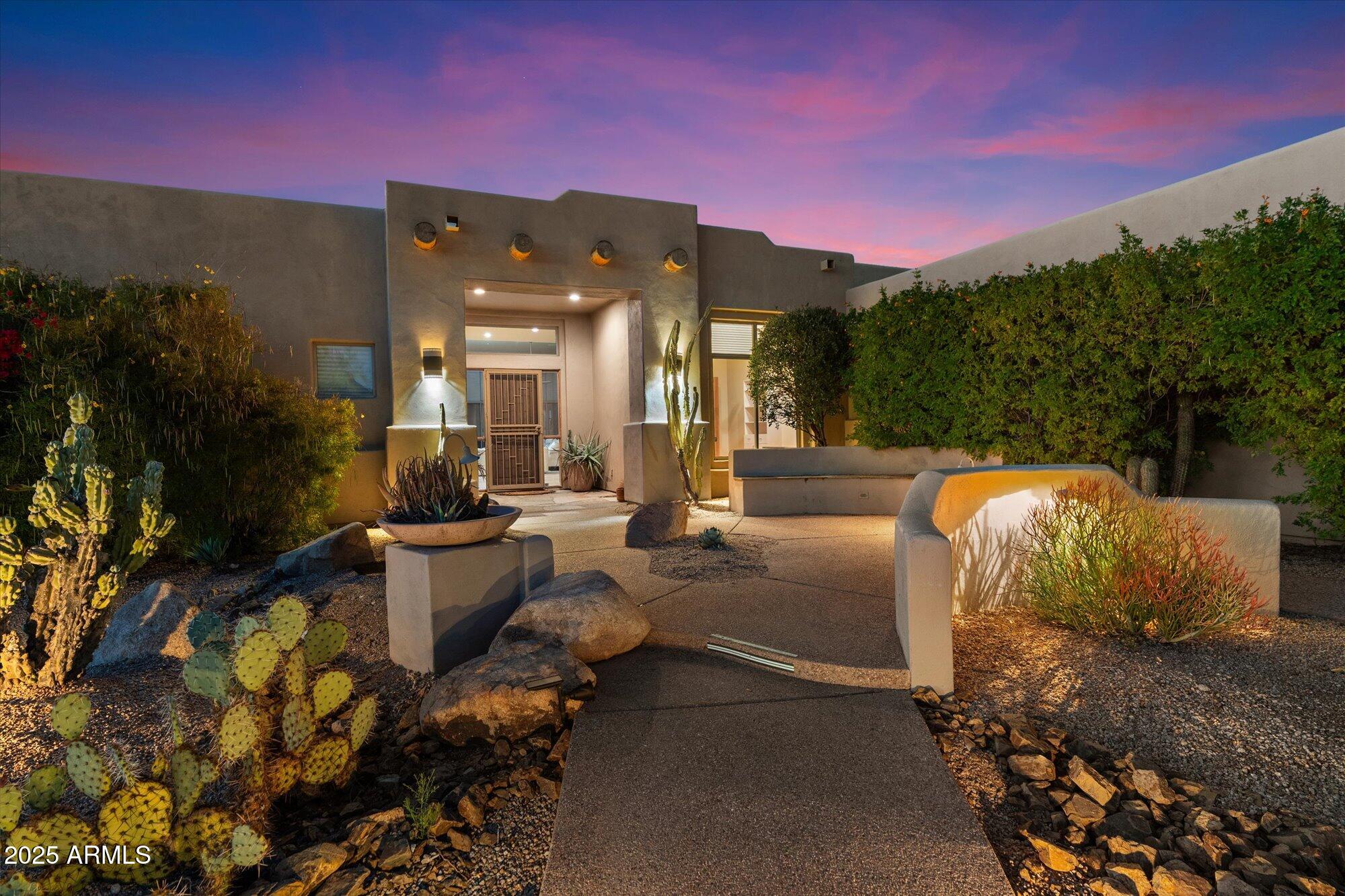 9516 E MONUMENT Drive