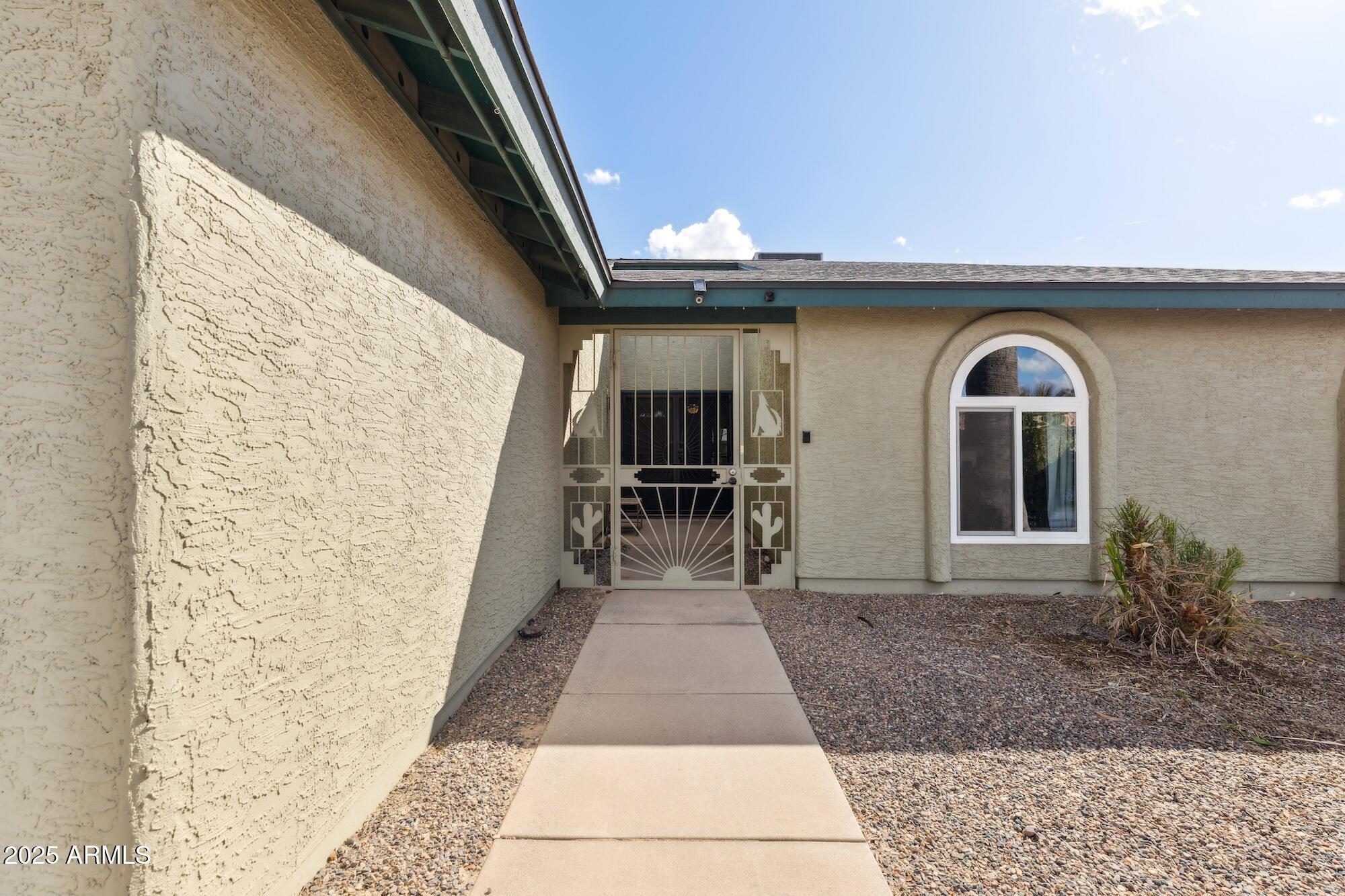 26649 S HOWARD Drive