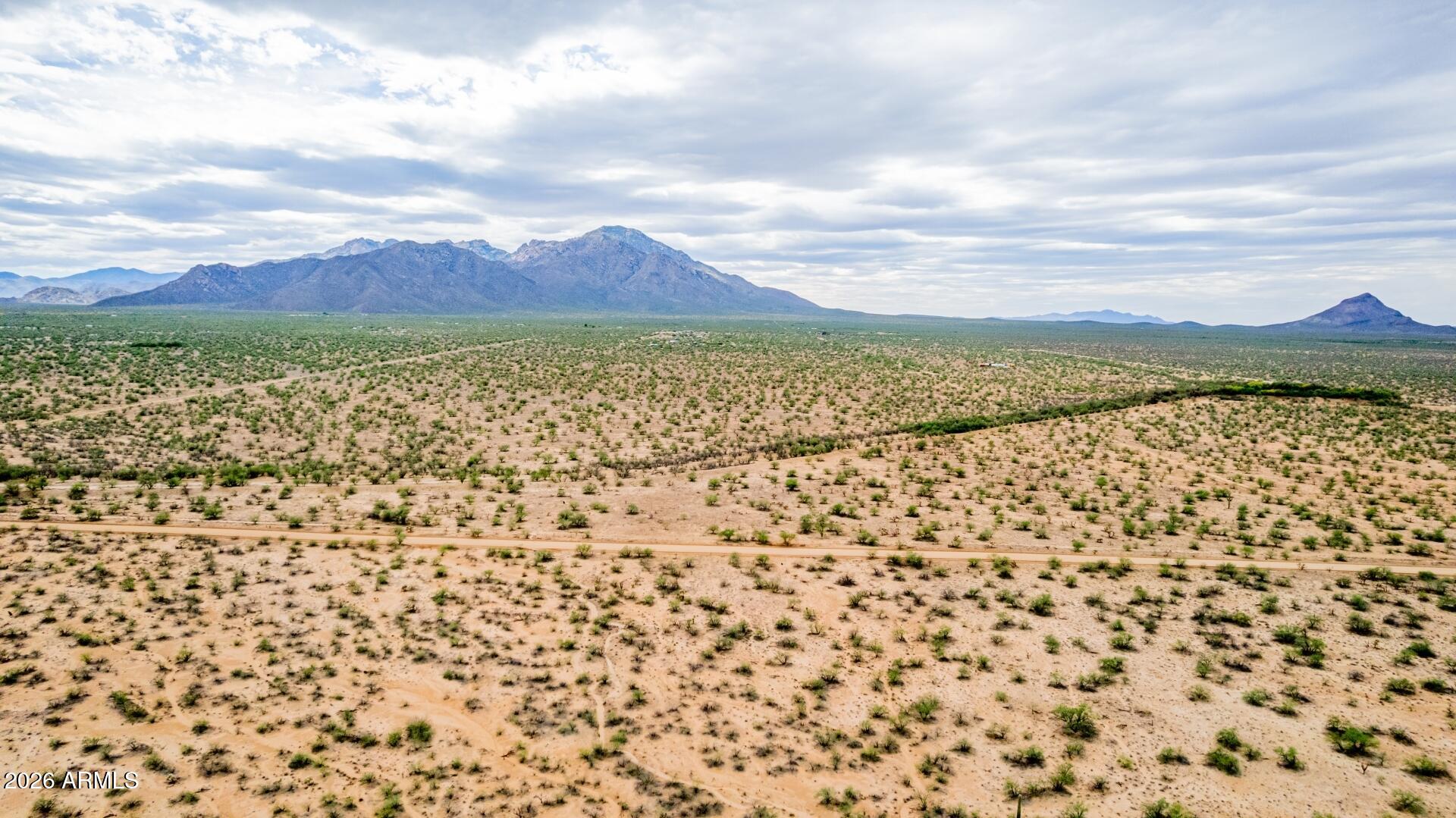 HAYHOOK RANCH - Land