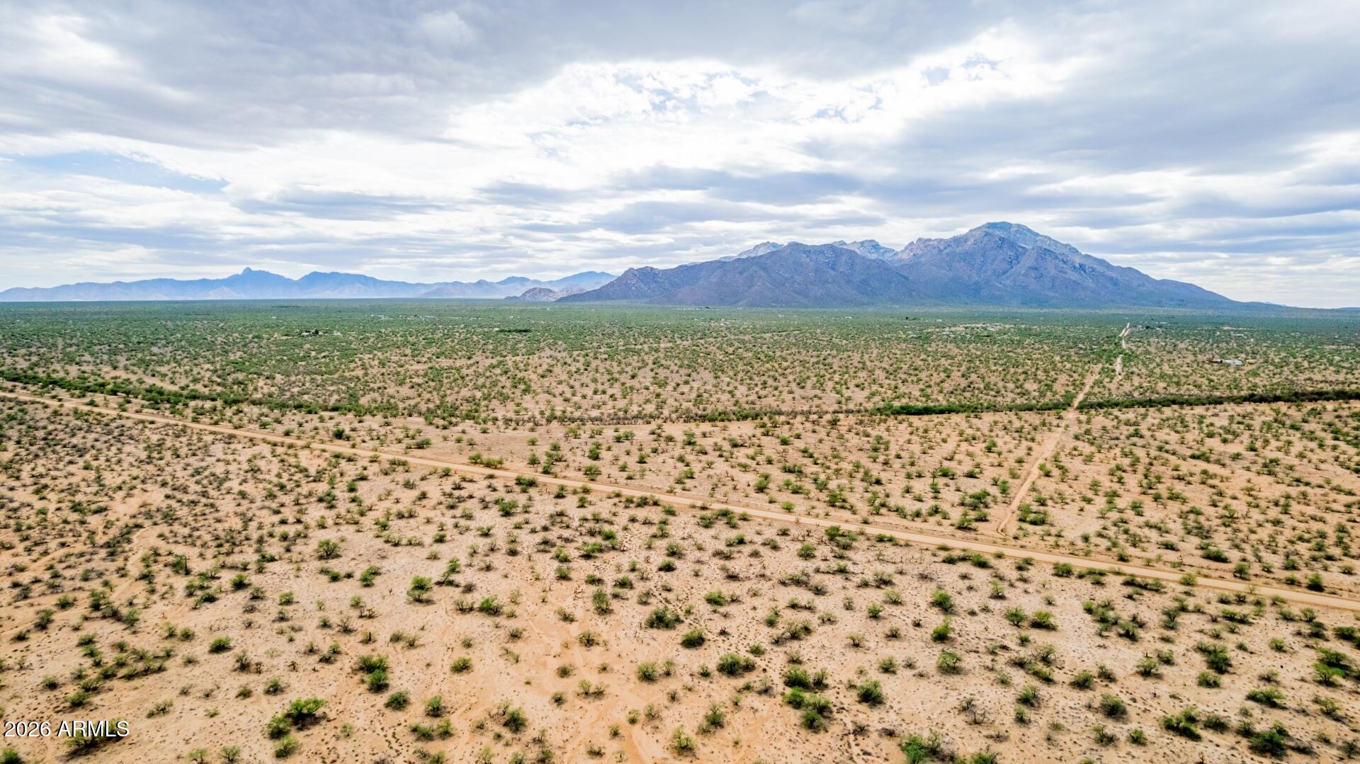 HAYHOOK RANCH - Land