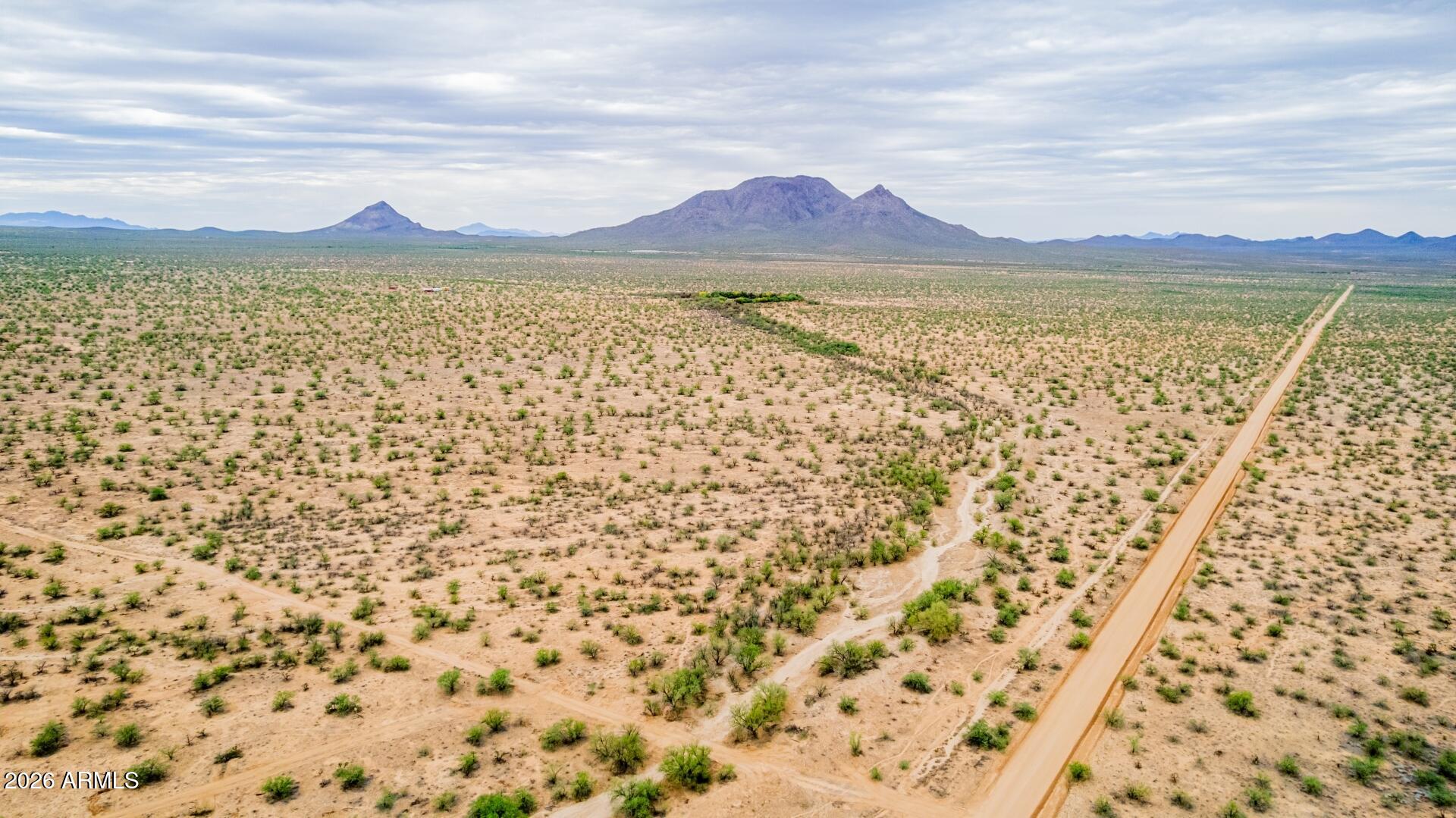 HAYHOOK RANCH - Land