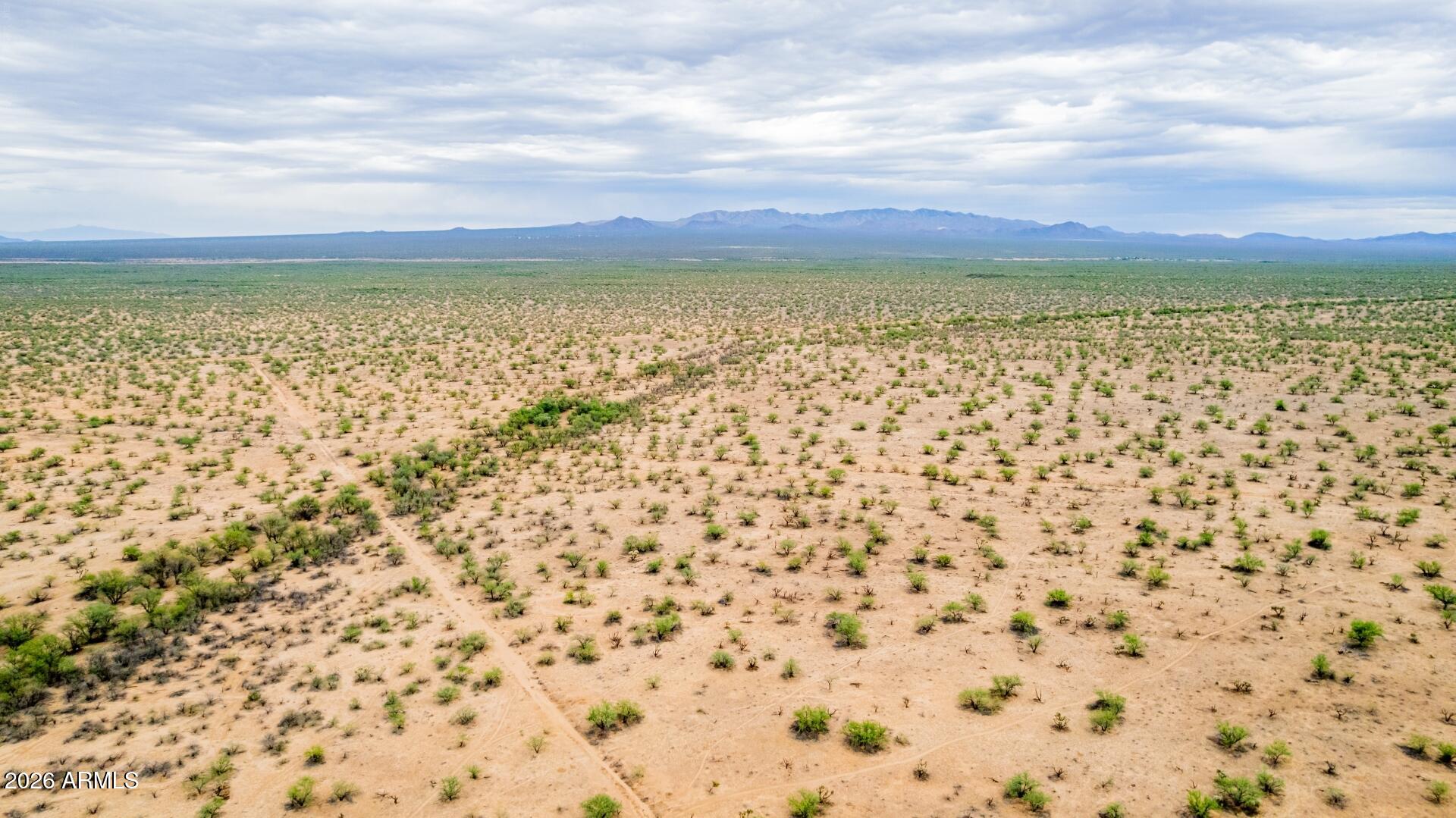 HAYHOOK RANCH - Land
