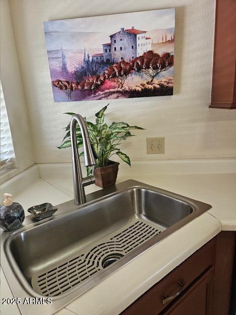 220 N 22ND Place 2063