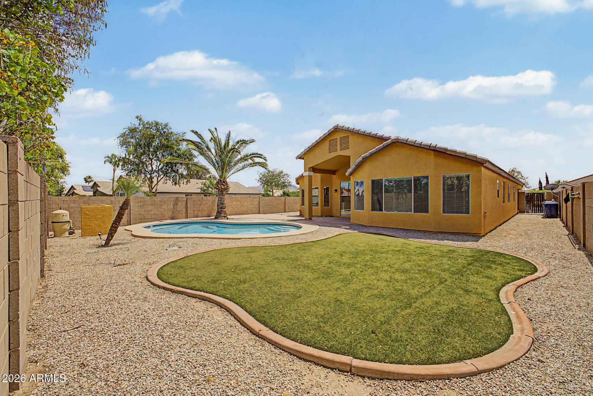 3040 E Colonial Place