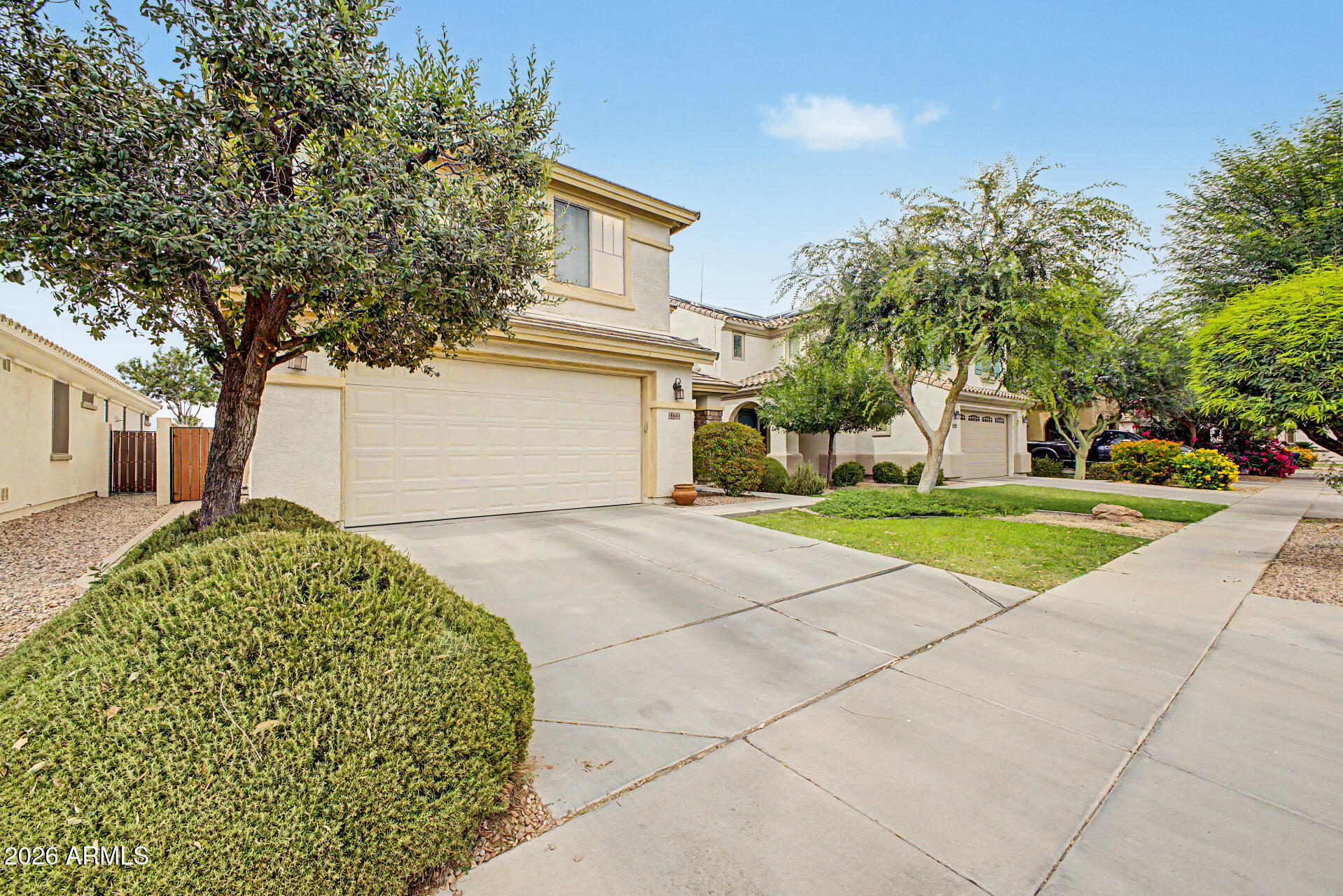 4440 E LOS ALTOS Drive