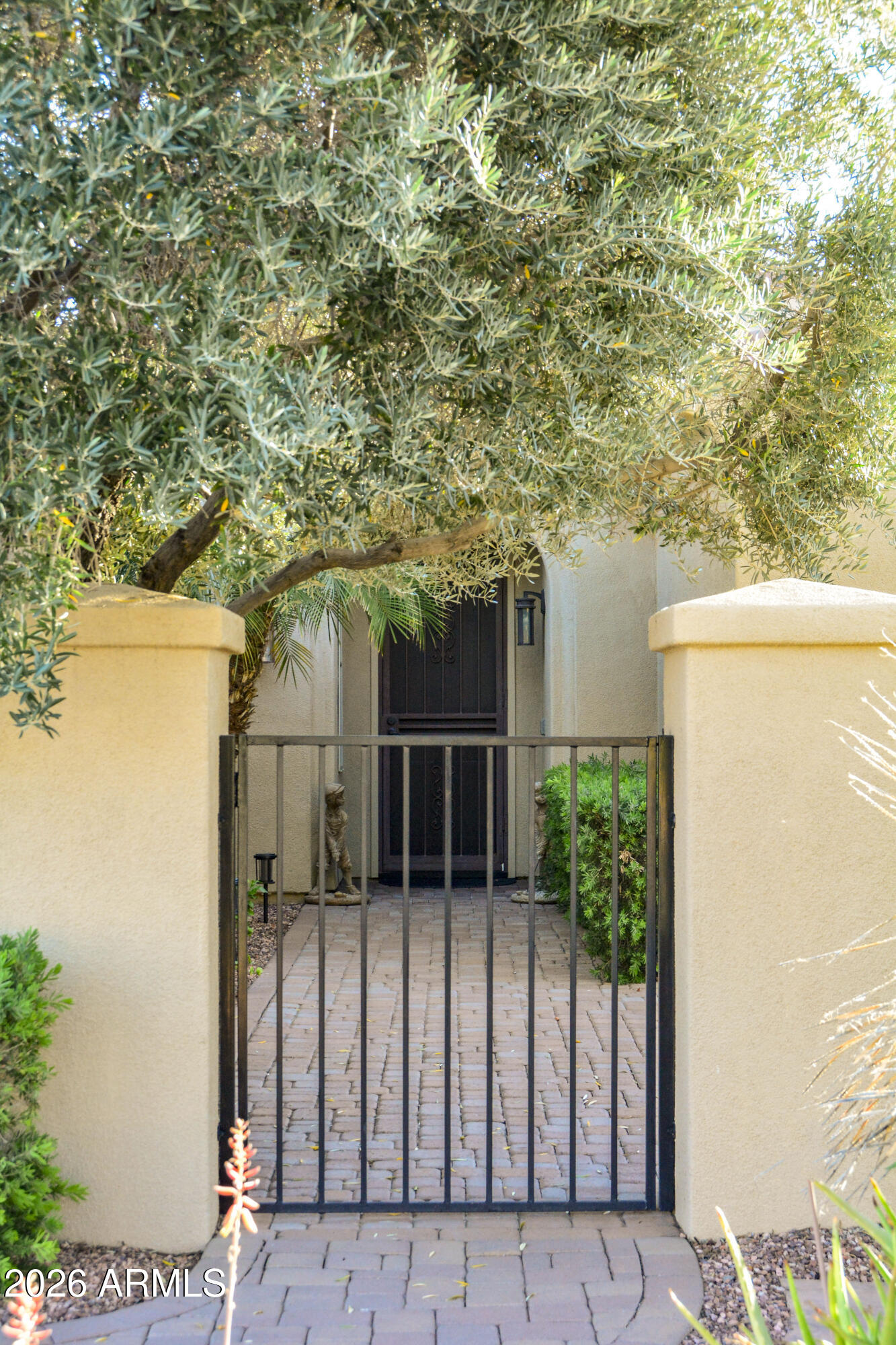 23013 N GIOVOTA Drive