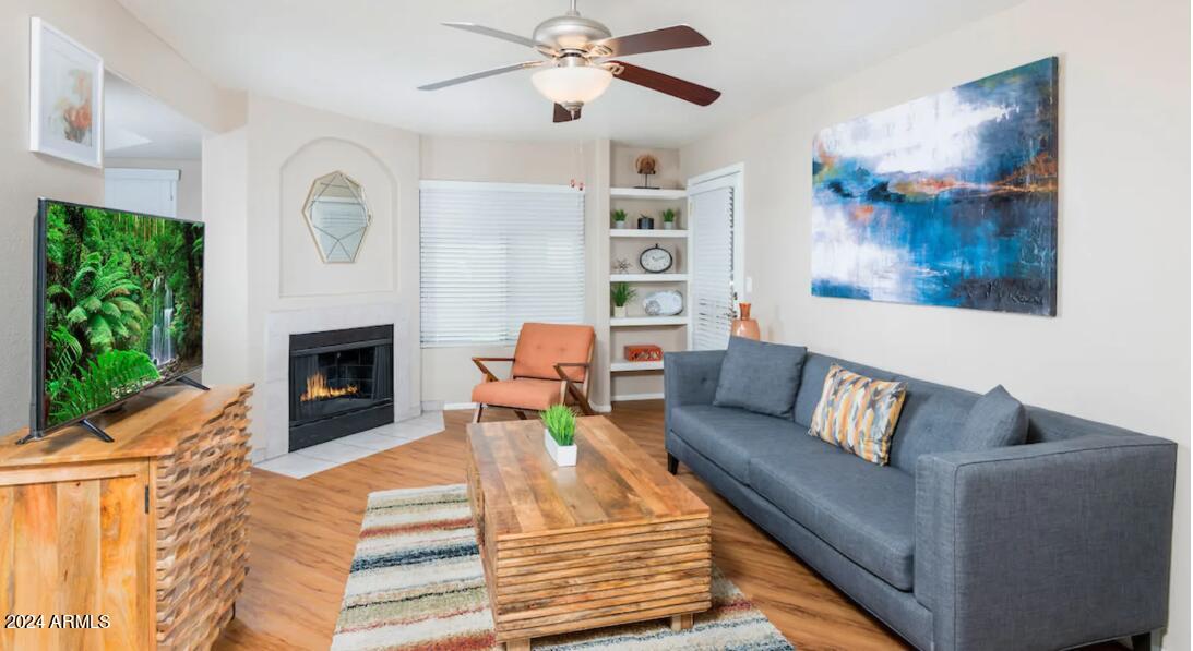 4215 N Drinkwater Boulevard 2