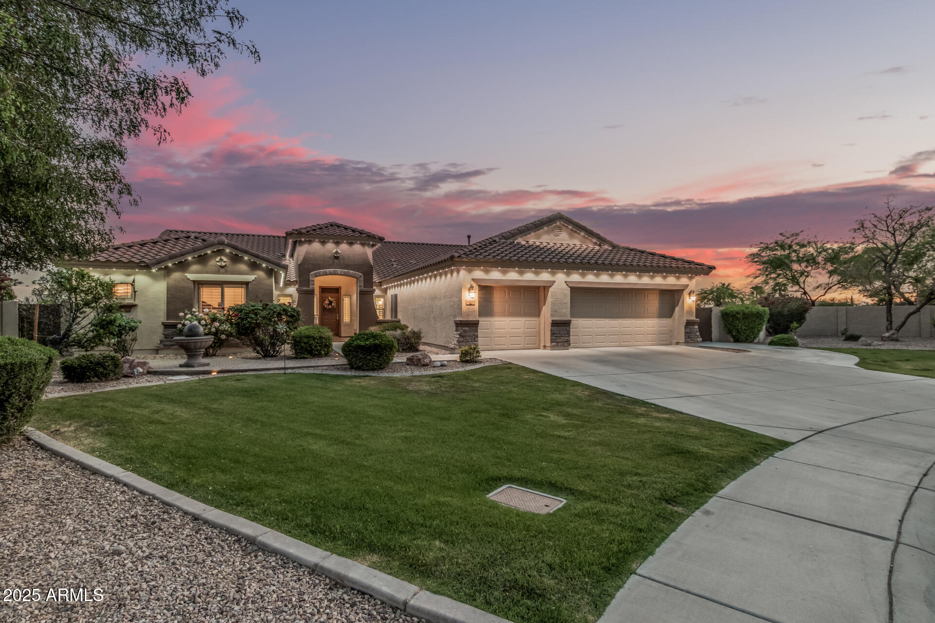 11511 E CHESTNUT Court