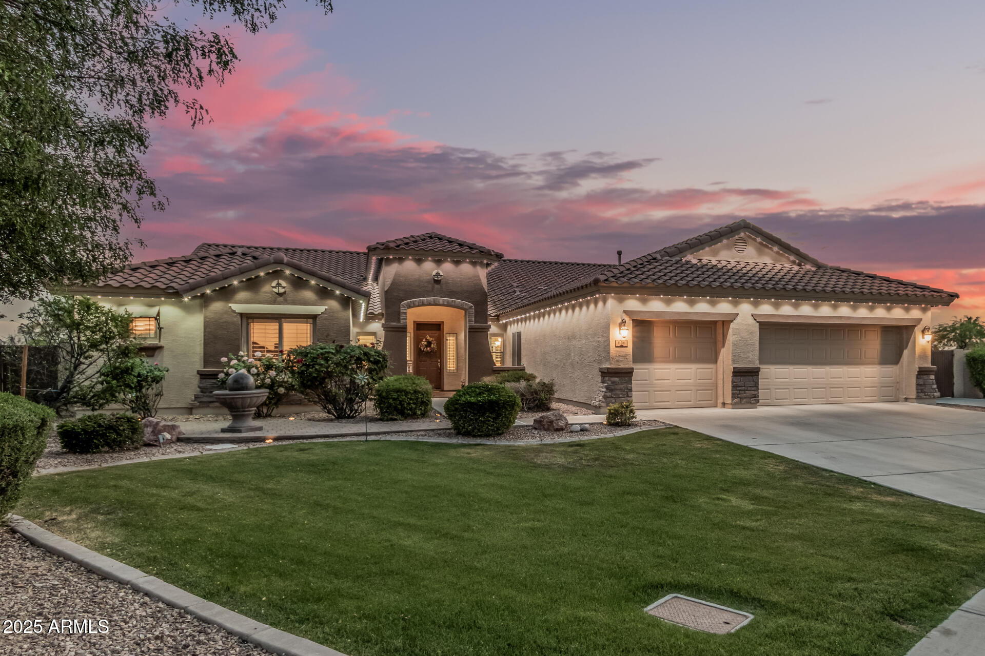 11511 E CHESTNUT Court