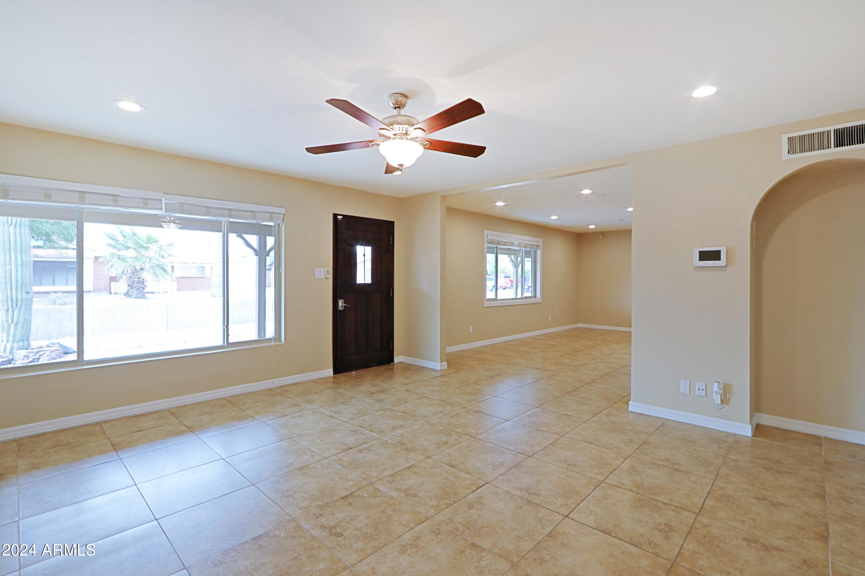 8201 E MONTECITO Avenue