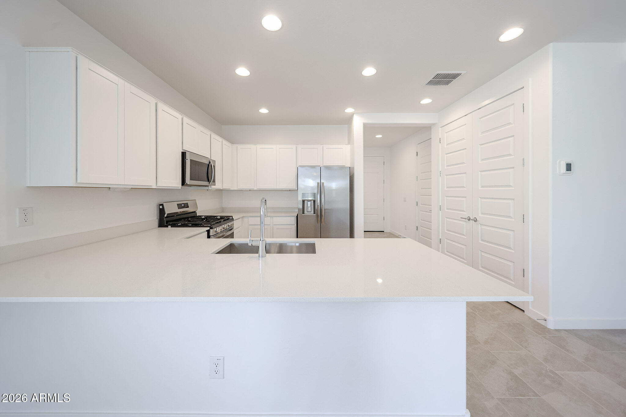 17351 W GRAY FOX Trail