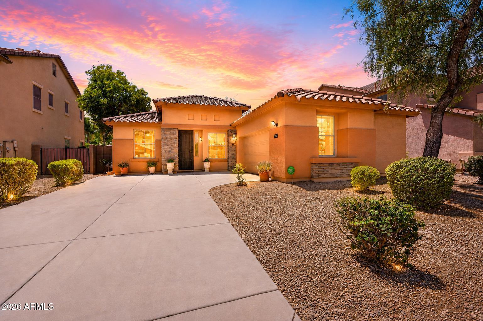 42245 W ARVADA Court