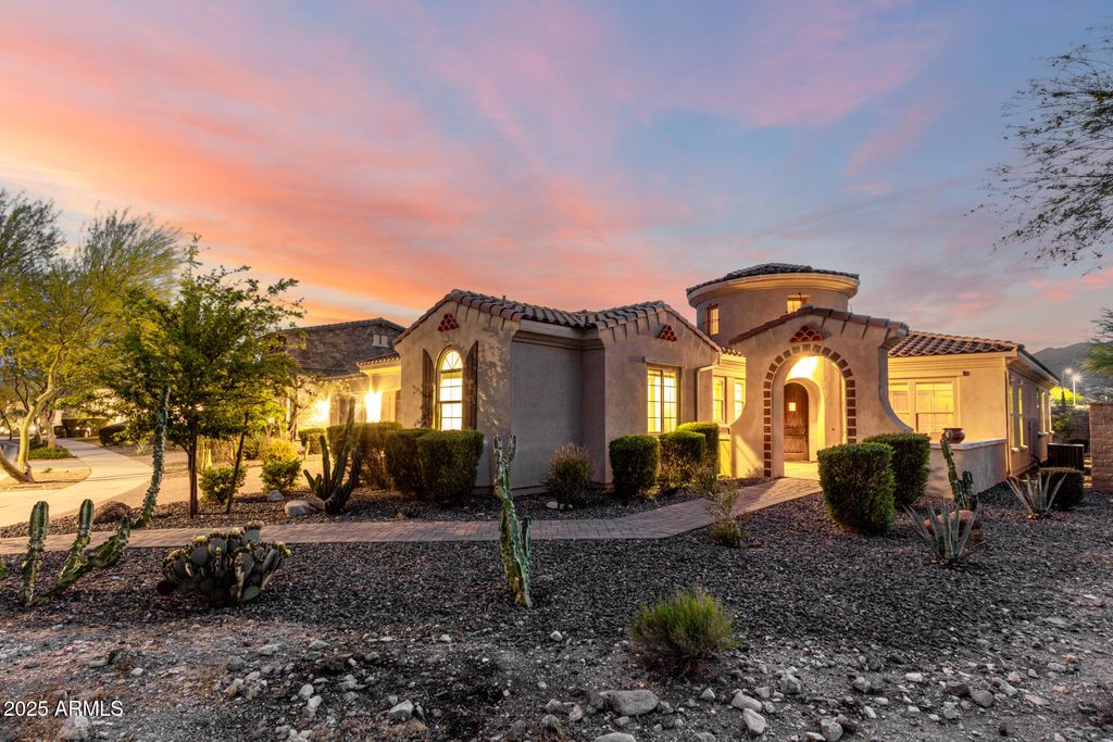 Photo of 4946 N 210th Avenue, Buckeye, AZ 85396 (MLS # 6931949)
