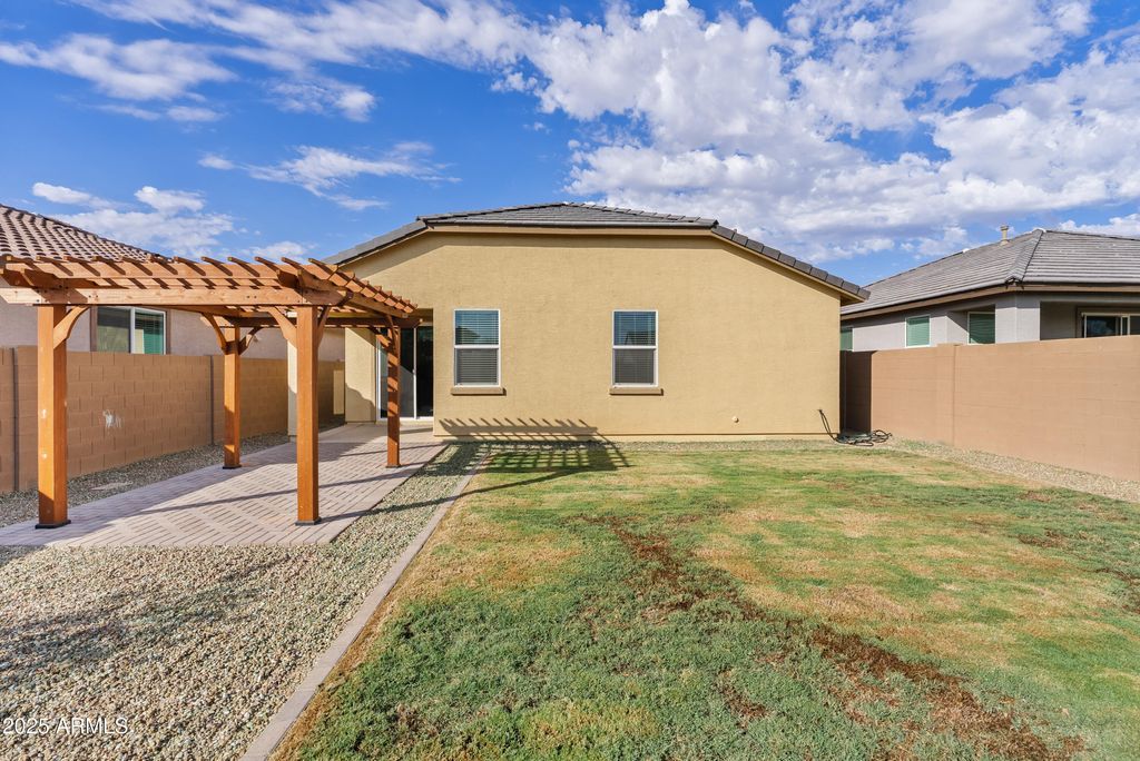 Photo of 32041 N Wayne Lane, San Tan Valley, AZ 85143 (MLS # 6932058)