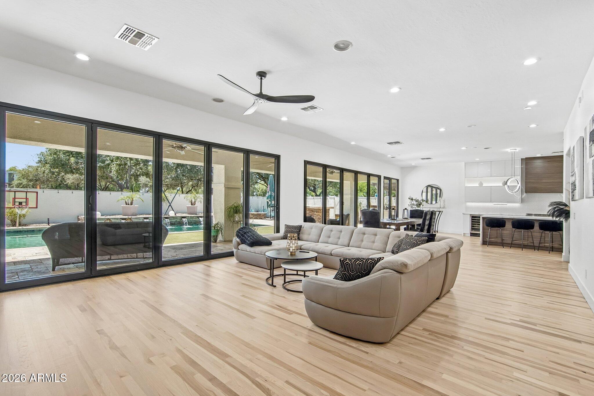 4649 E CARRIAGE Court