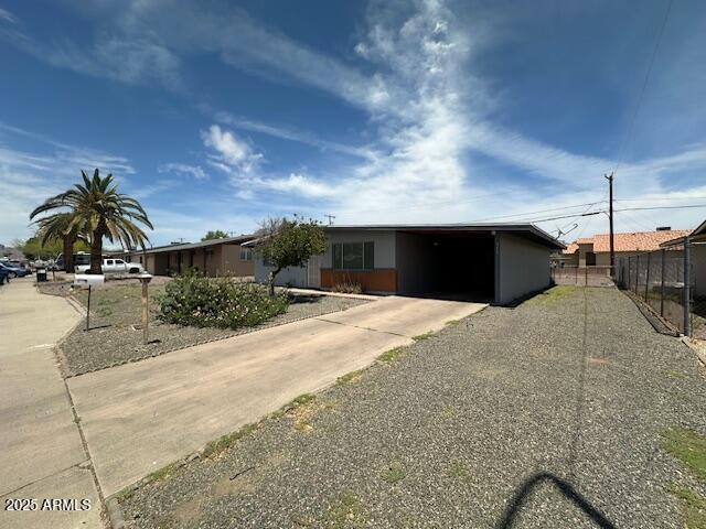 Homes 2 513 S CARDINAL Drive