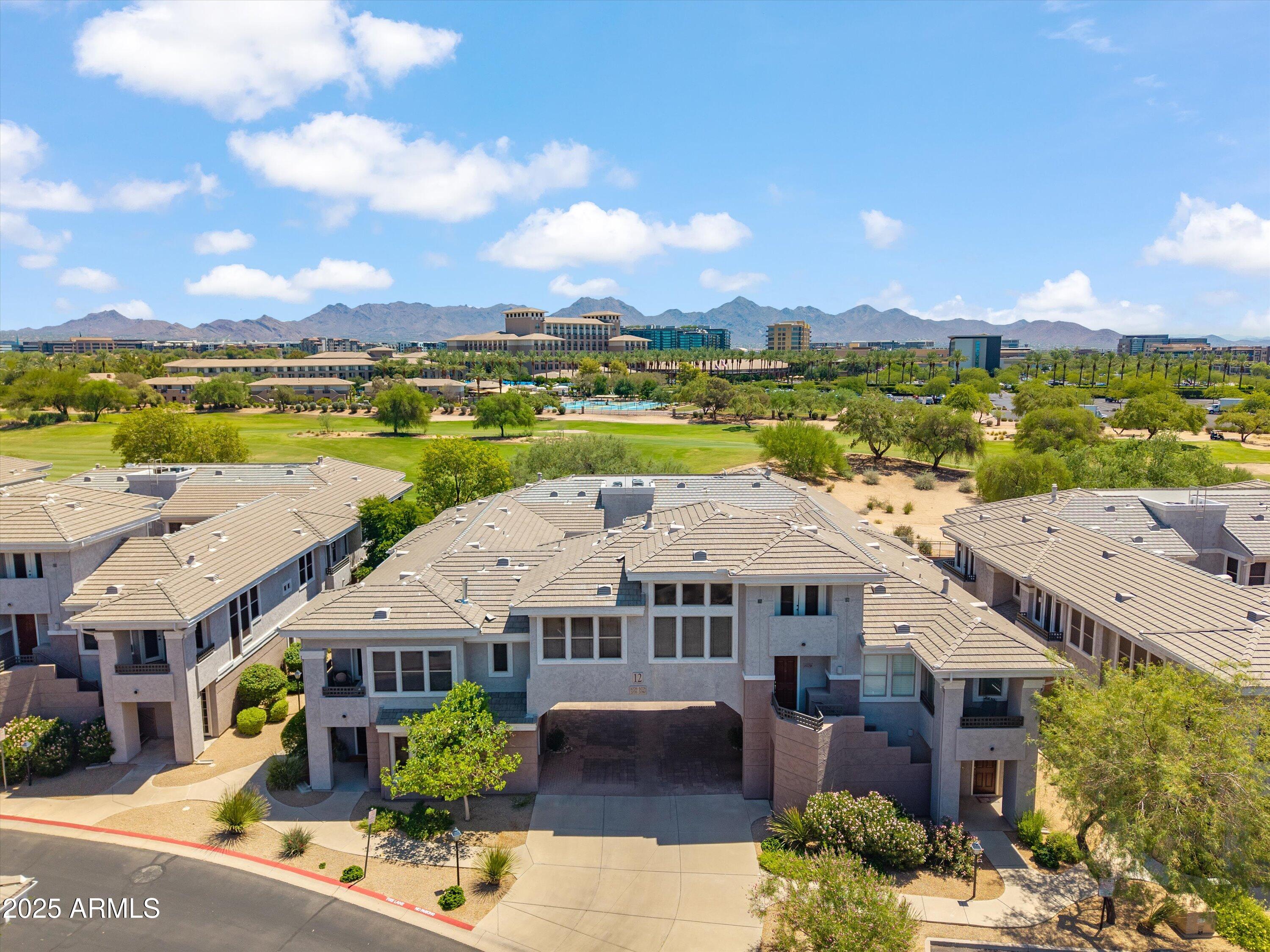 15221 N CLUBGATE Drive 2078