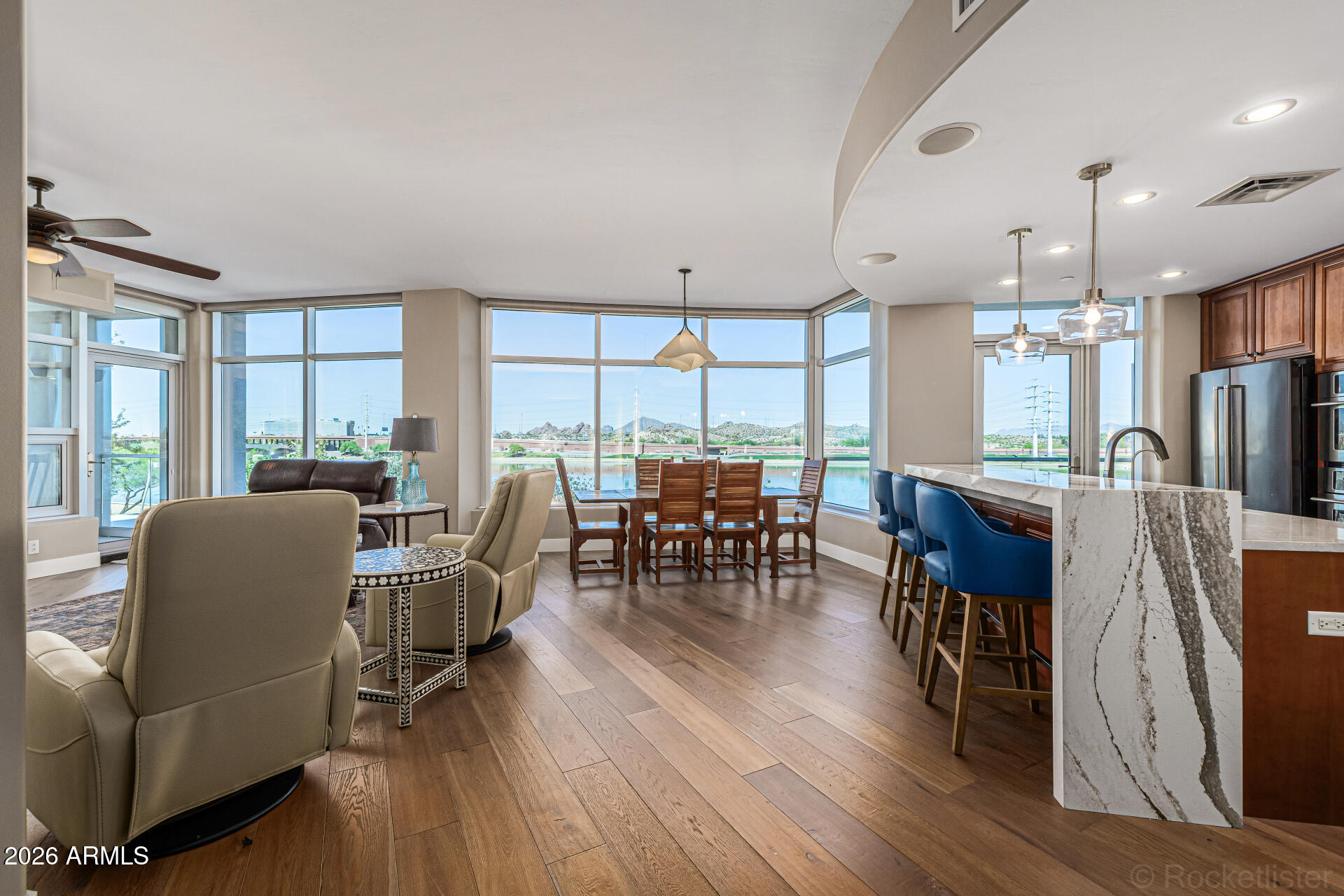 120 E RIO SALADO Parkway 204