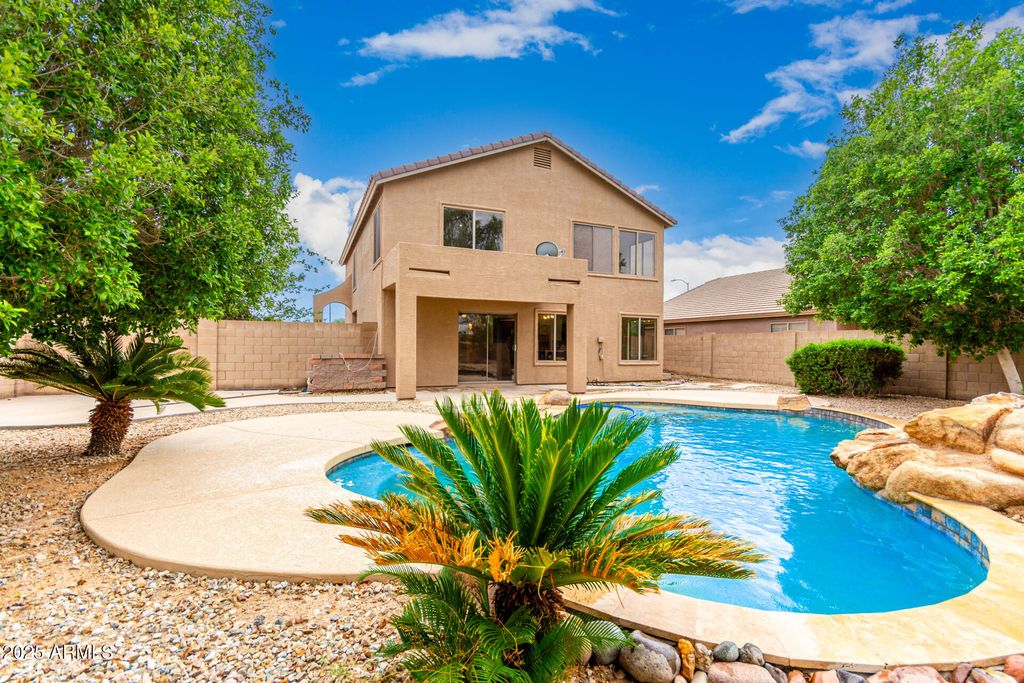Photo of 21078 N 74th Lane, Glendale, AZ 85308 (MLS # 6932029)