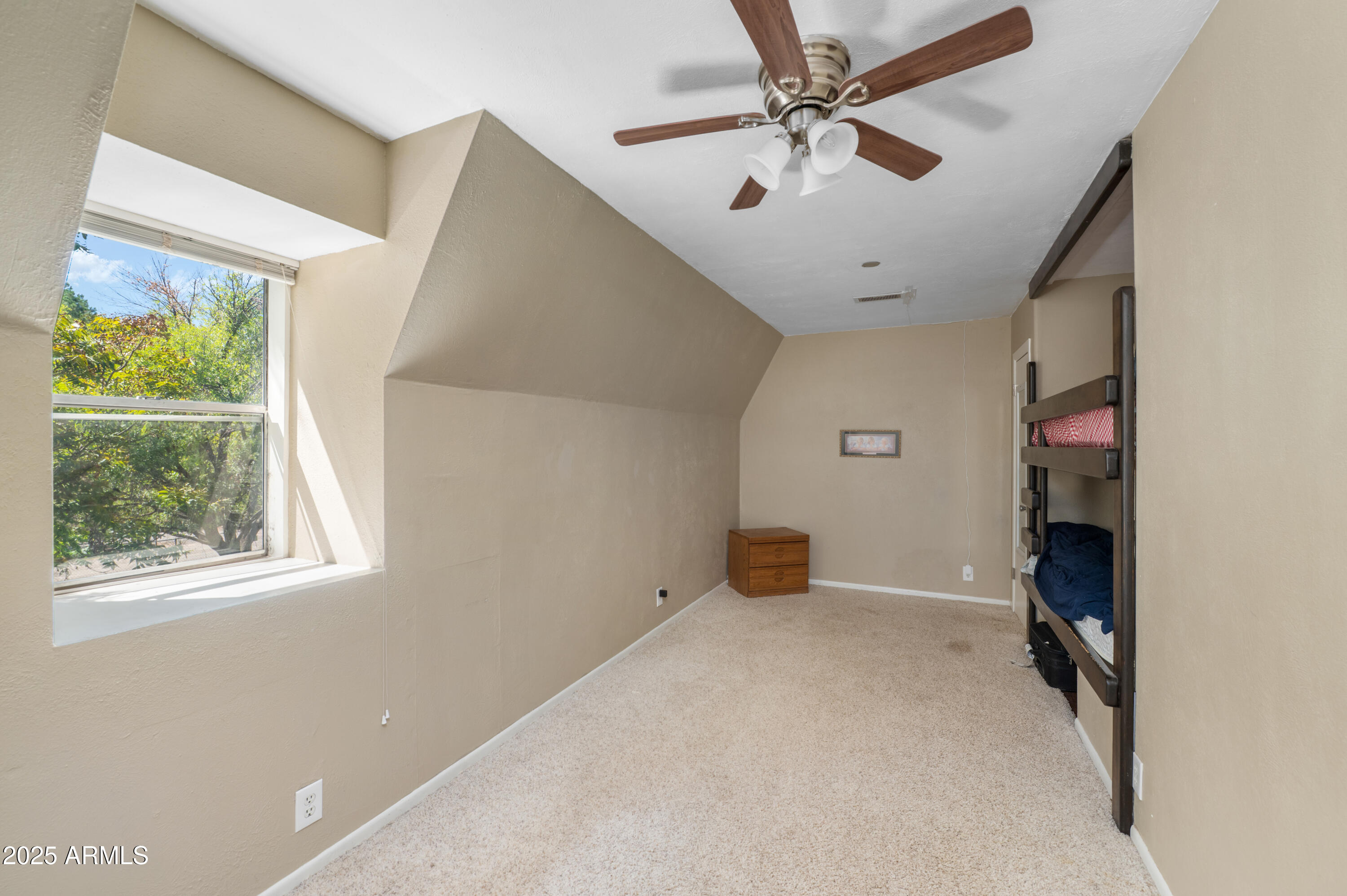 IRREG PCL BY M AND B LYING 177.87 FT E OF NW COR OF AND IN S2NE4NE4 SEC 12 15 3E CONT .67 AC - Residential