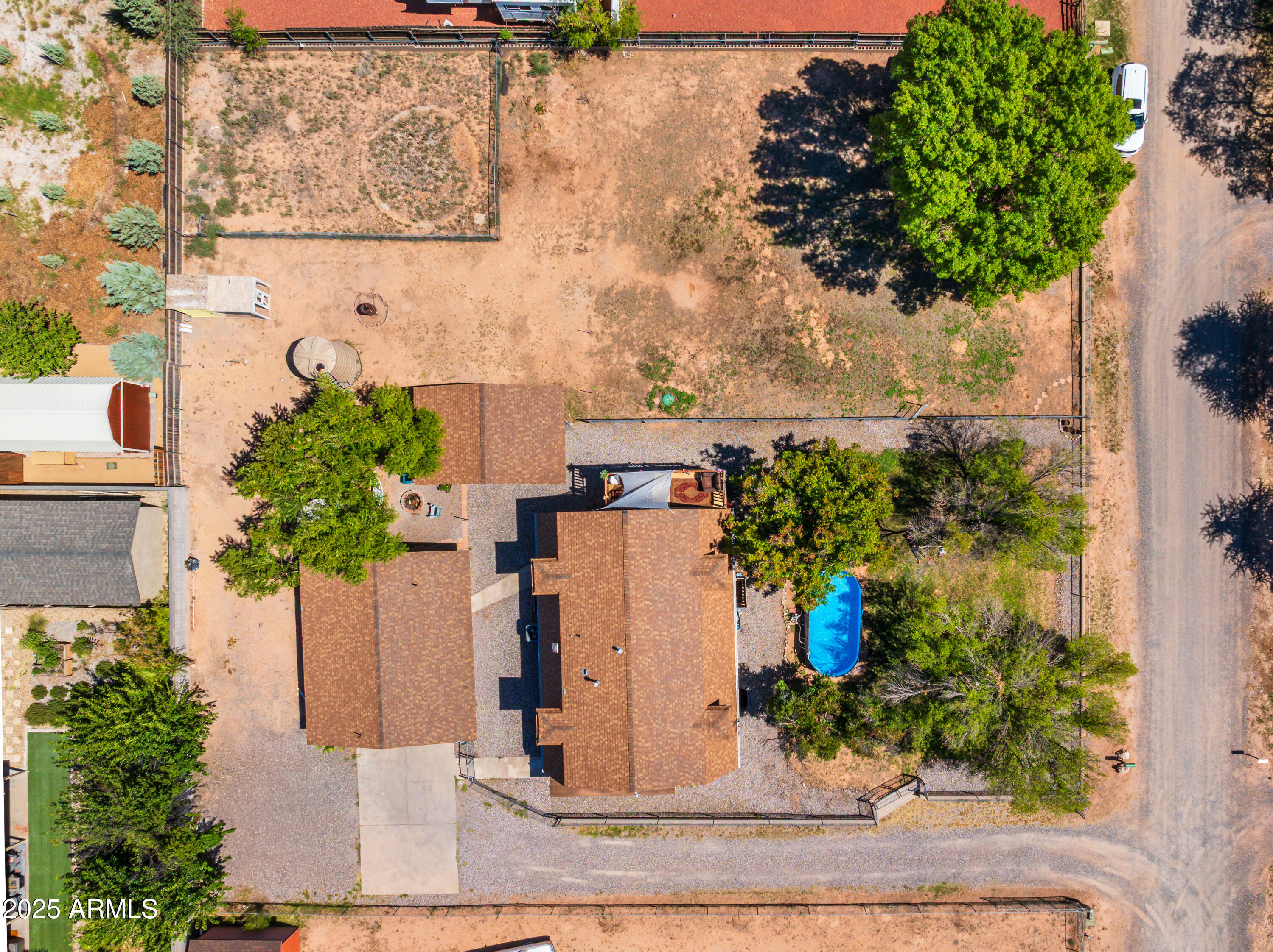 IRREG PCL BY M AND B LYING 177.87 FT E OF NW COR OF AND IN S2NE4NE4 SEC 12 15 3E CONT .67 AC - Residential