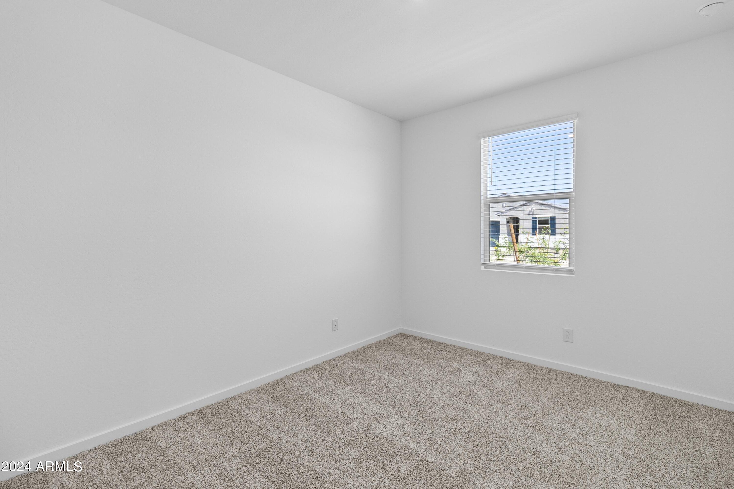 16053 W Gray Fox Trail