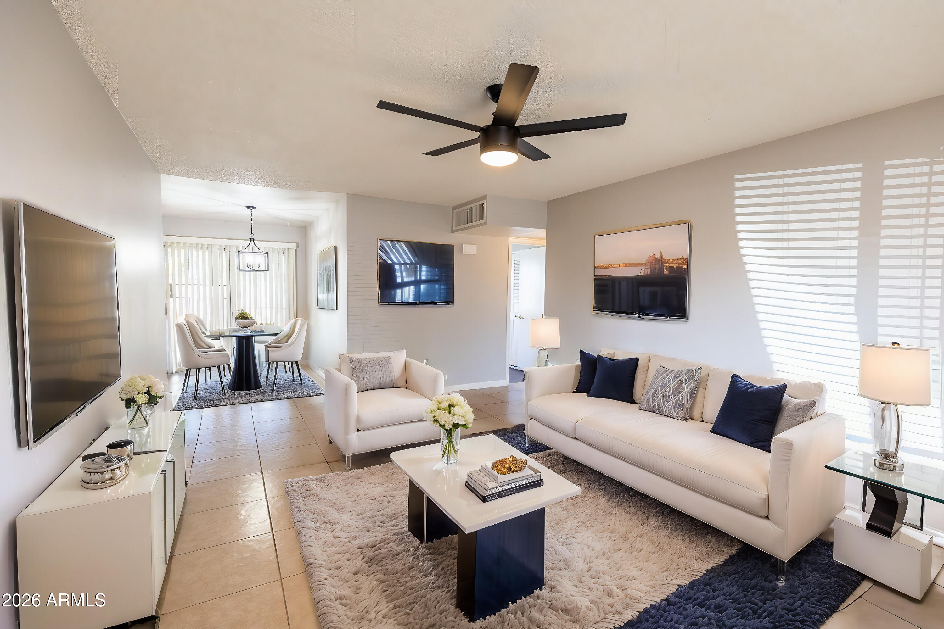 2126 W HERMOSA Drive