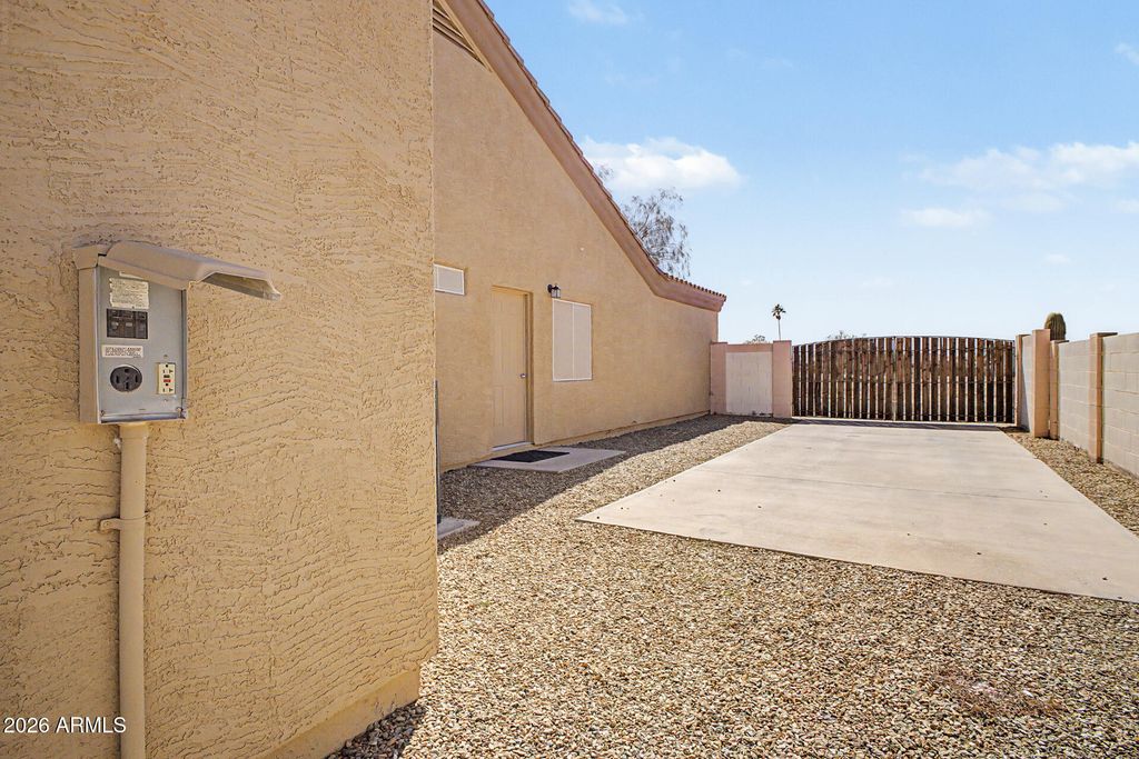 Photo of 15241 S Cherry Hills Drive, Arizona City, AZ 85123 (MLS # 7017516)